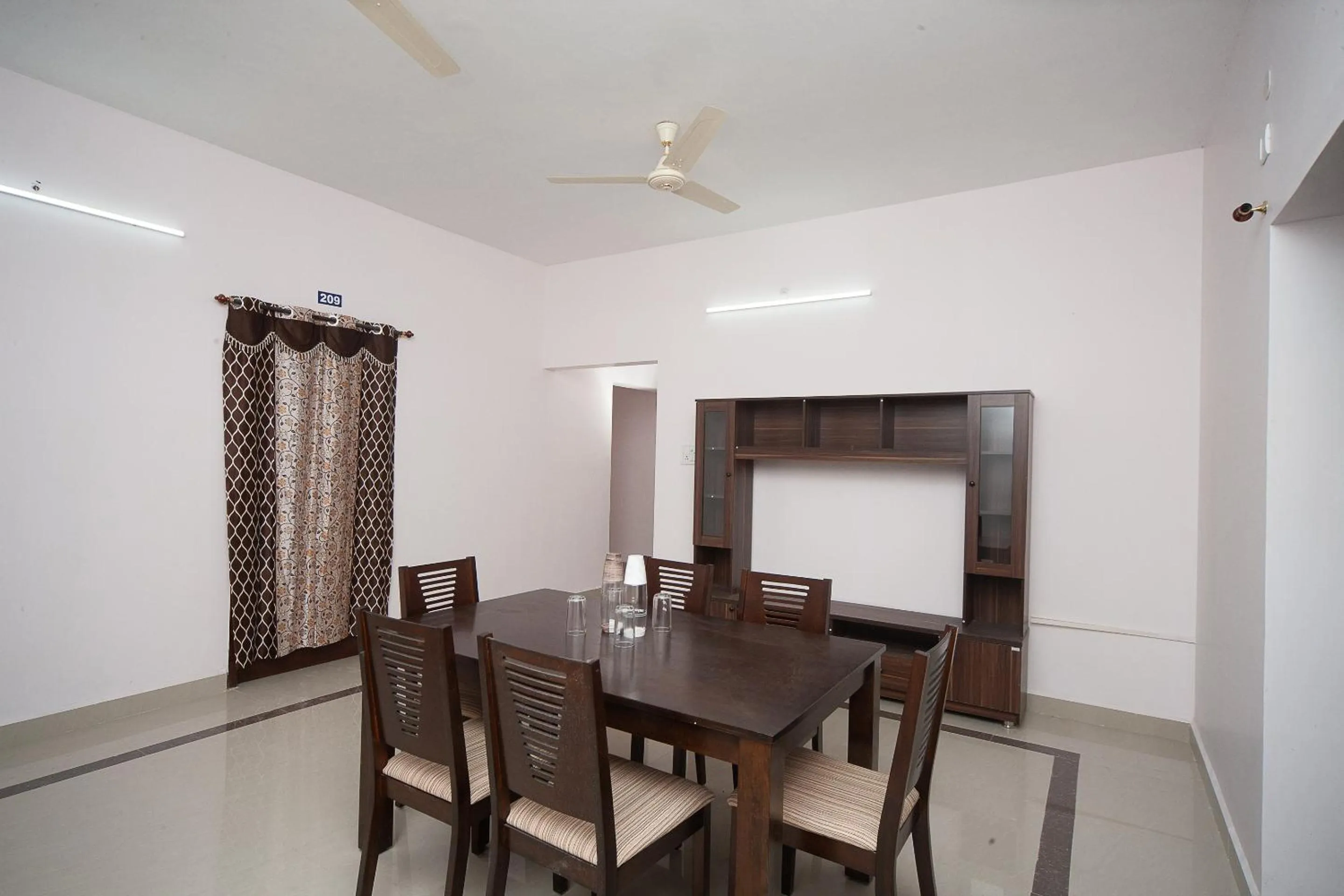 Dining area in Hotel O Kiruba Castle