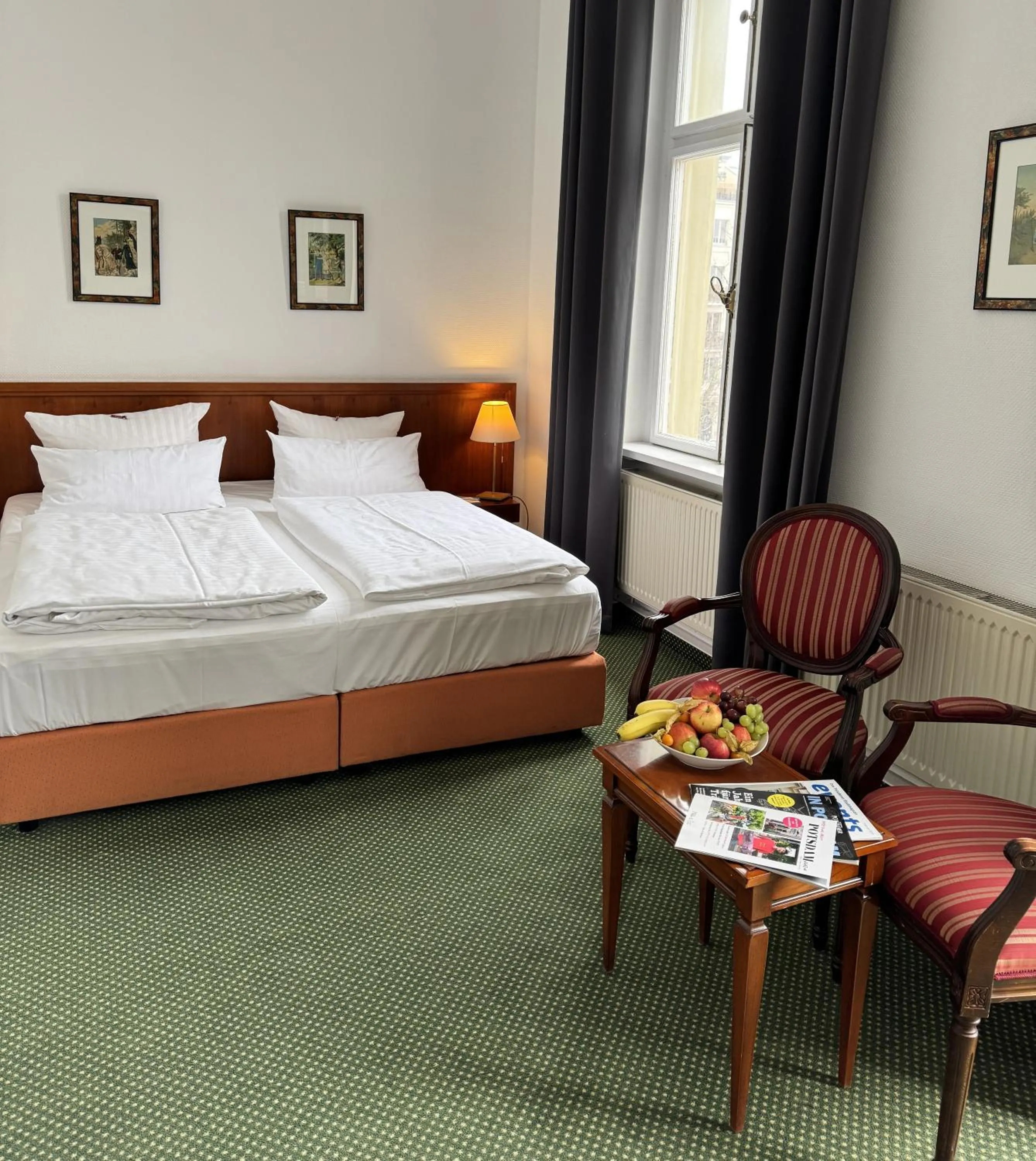 Bed in Hotel am Luisenplatz