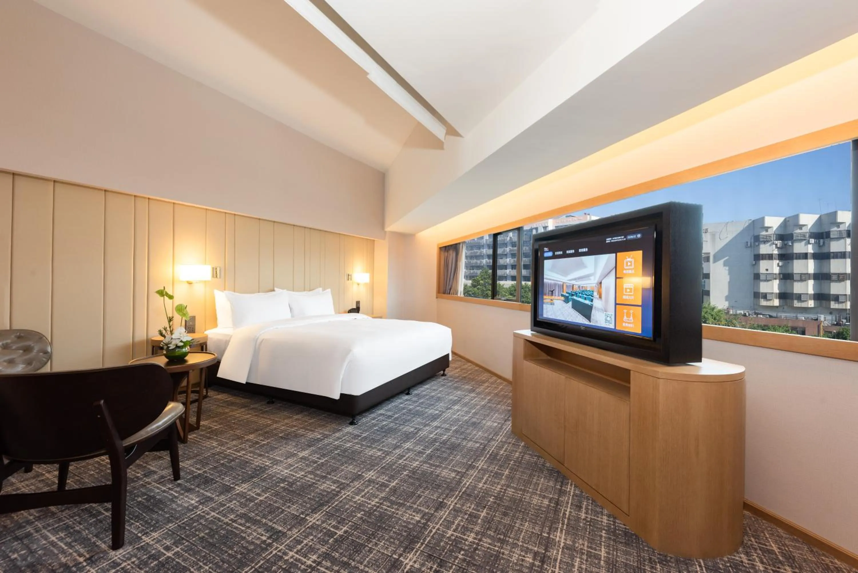 Bed in Xence hotel near Xiamen Airport & SM Mall