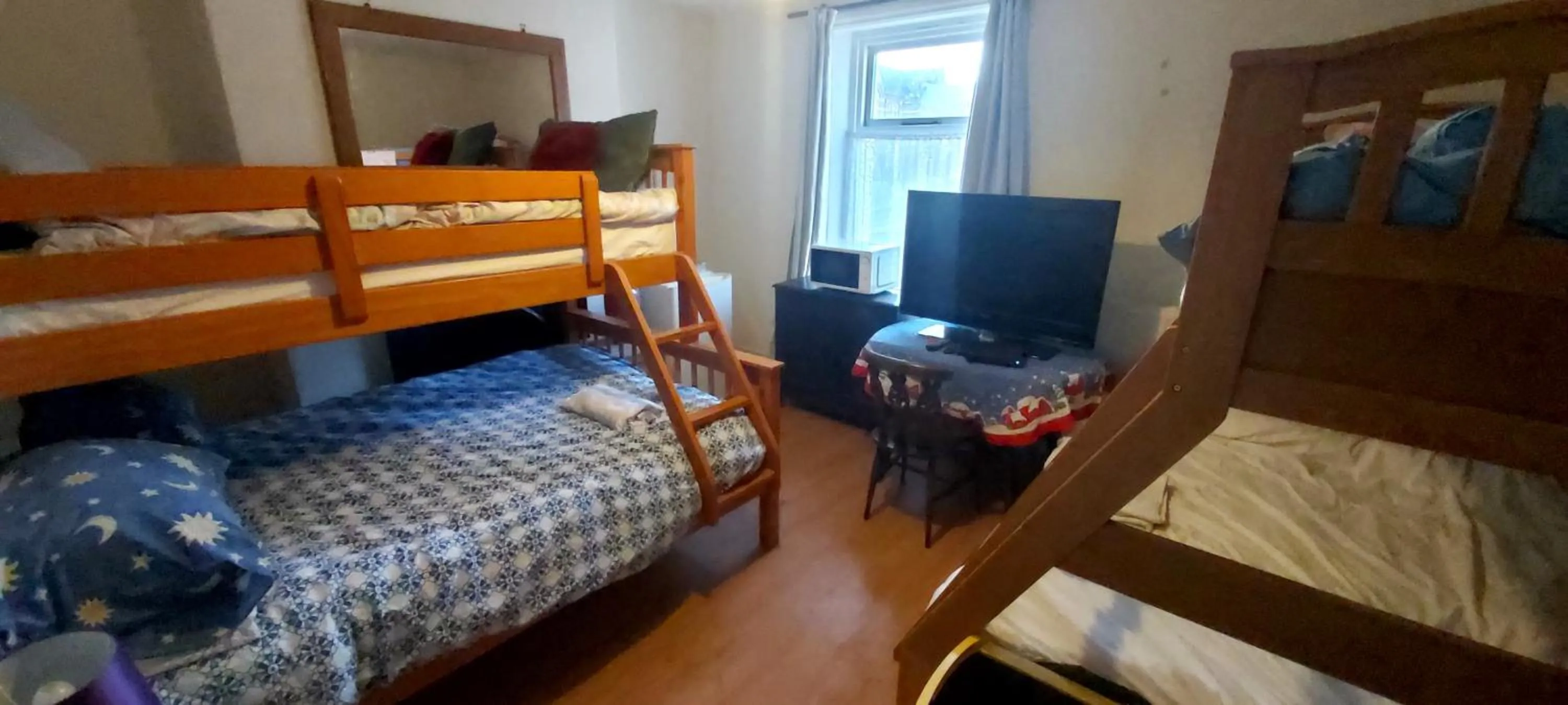 Bed in Phoenix Nights Guest House