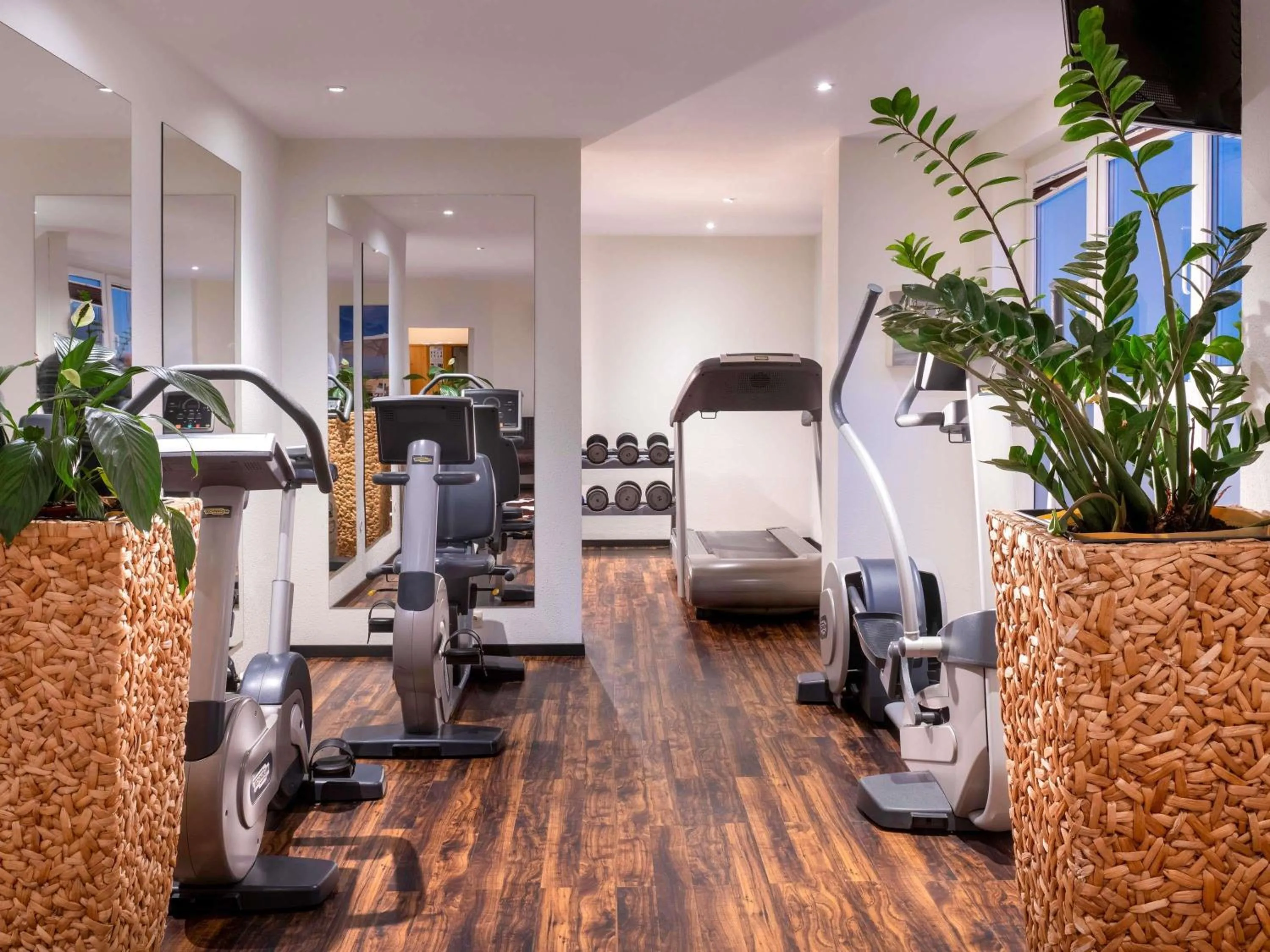 Fitness centre/facilities in Mövenpick Hotel Nürnberg Airport