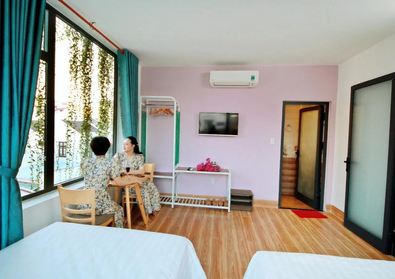 Bed in Lavila Homestay Hoi An