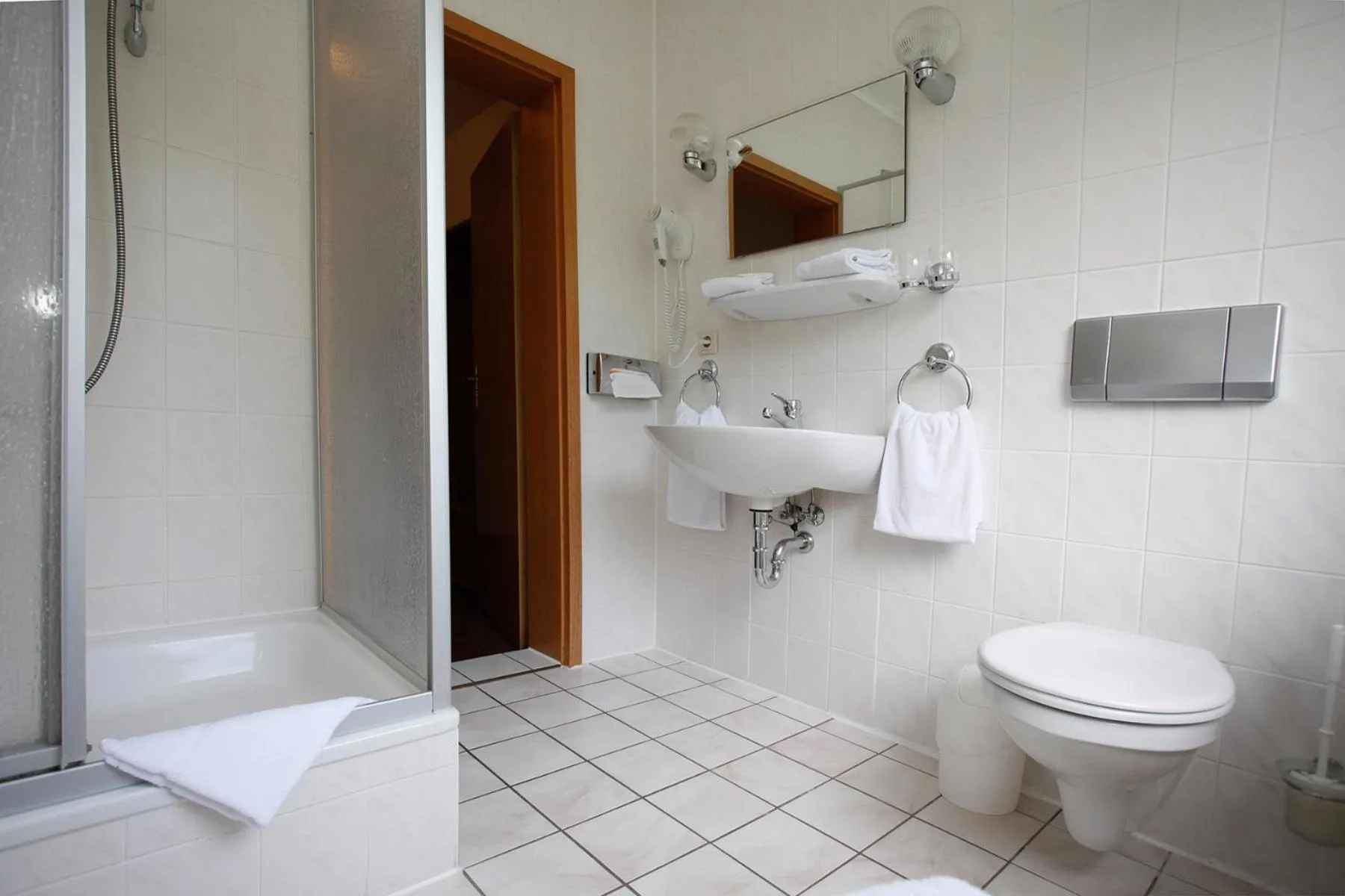 Photo of the whole room in Hotel Heidenschanze