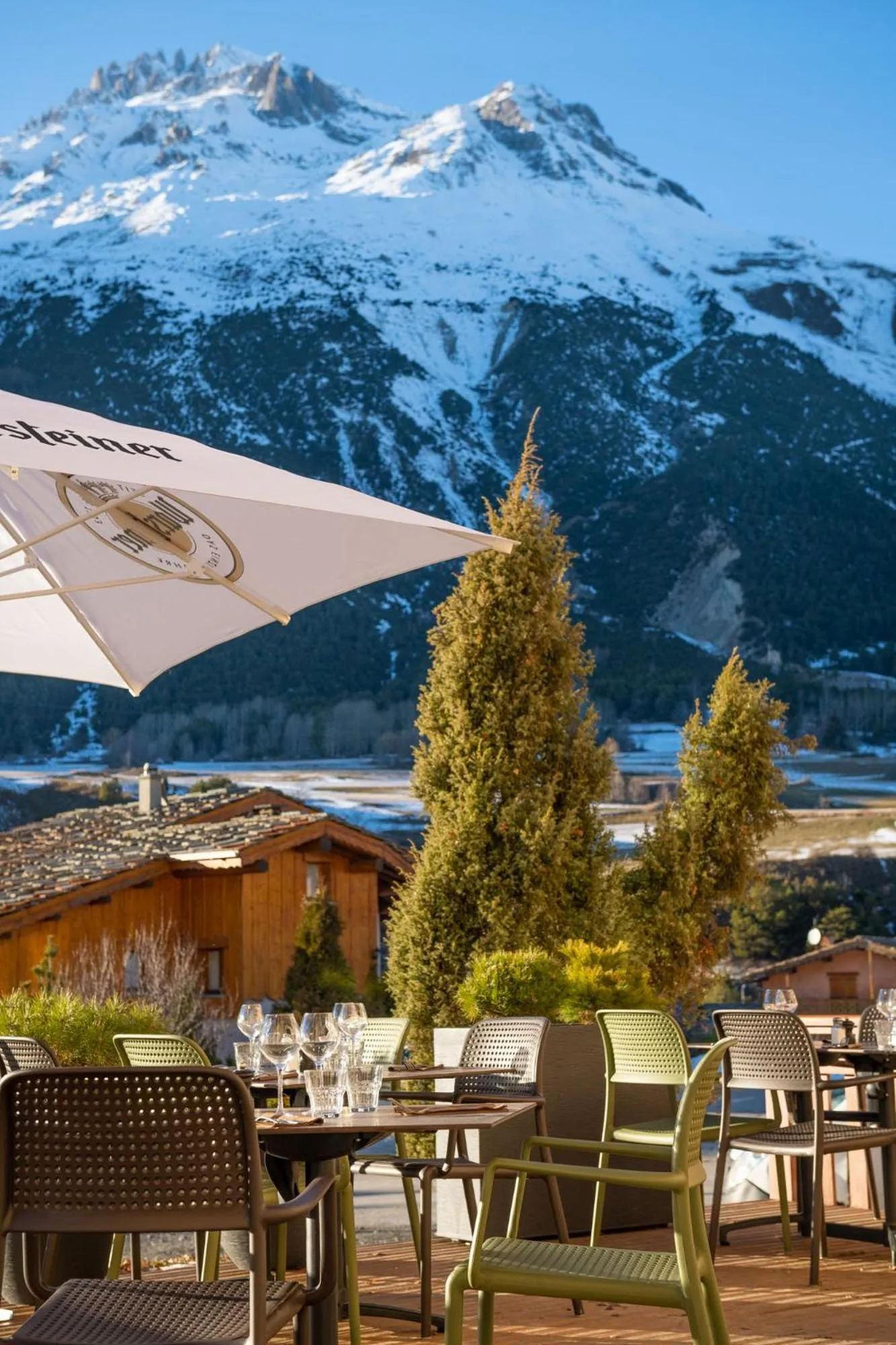 L'Outa Hotel Restaurant