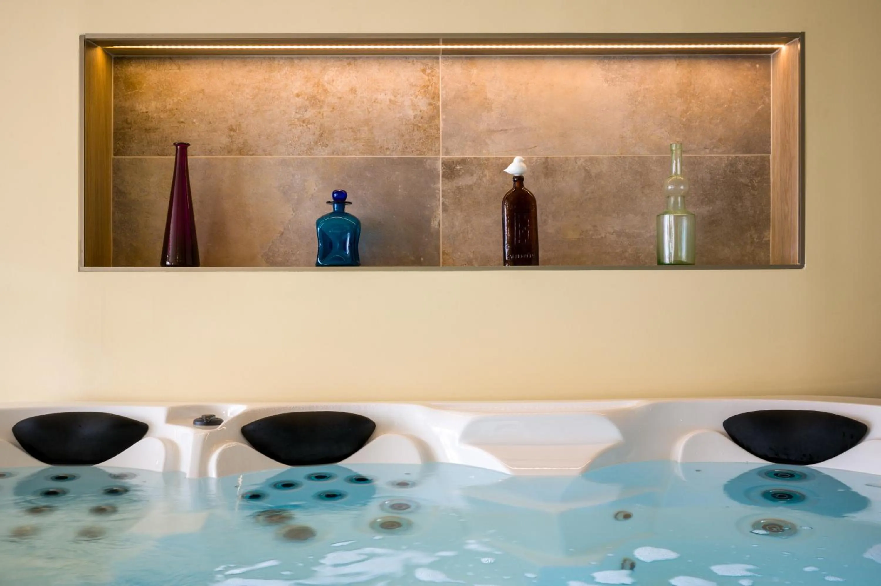 Hot Tub in L'Outa Hotel Restaurant