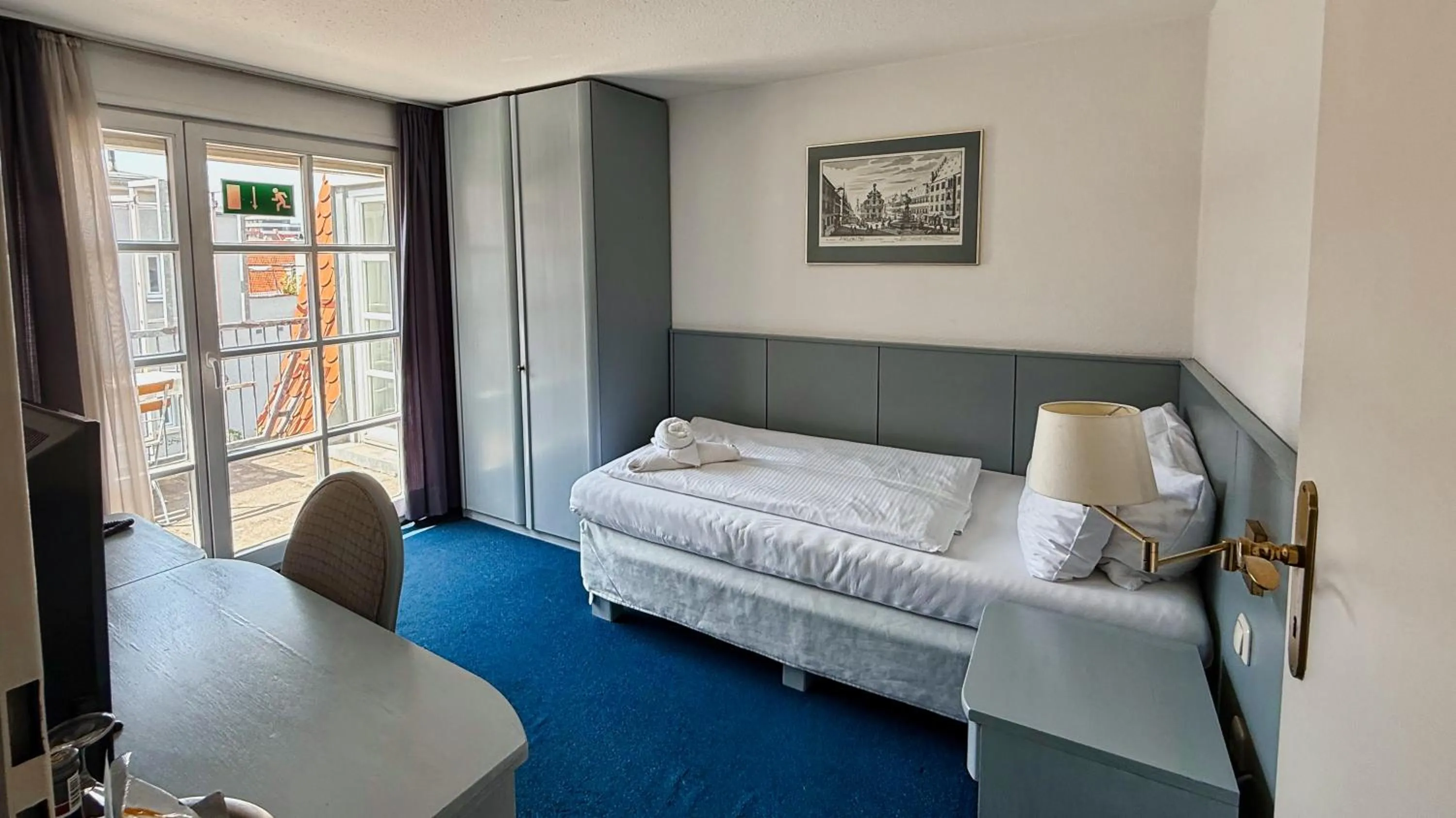 Bed in Altstadthotel Augsburg