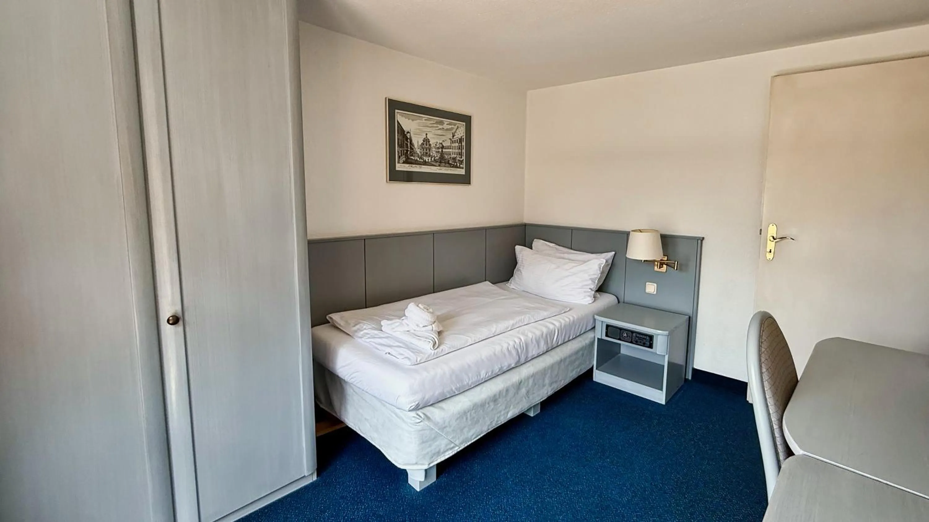 Bed in Altstadthotel Augsburg