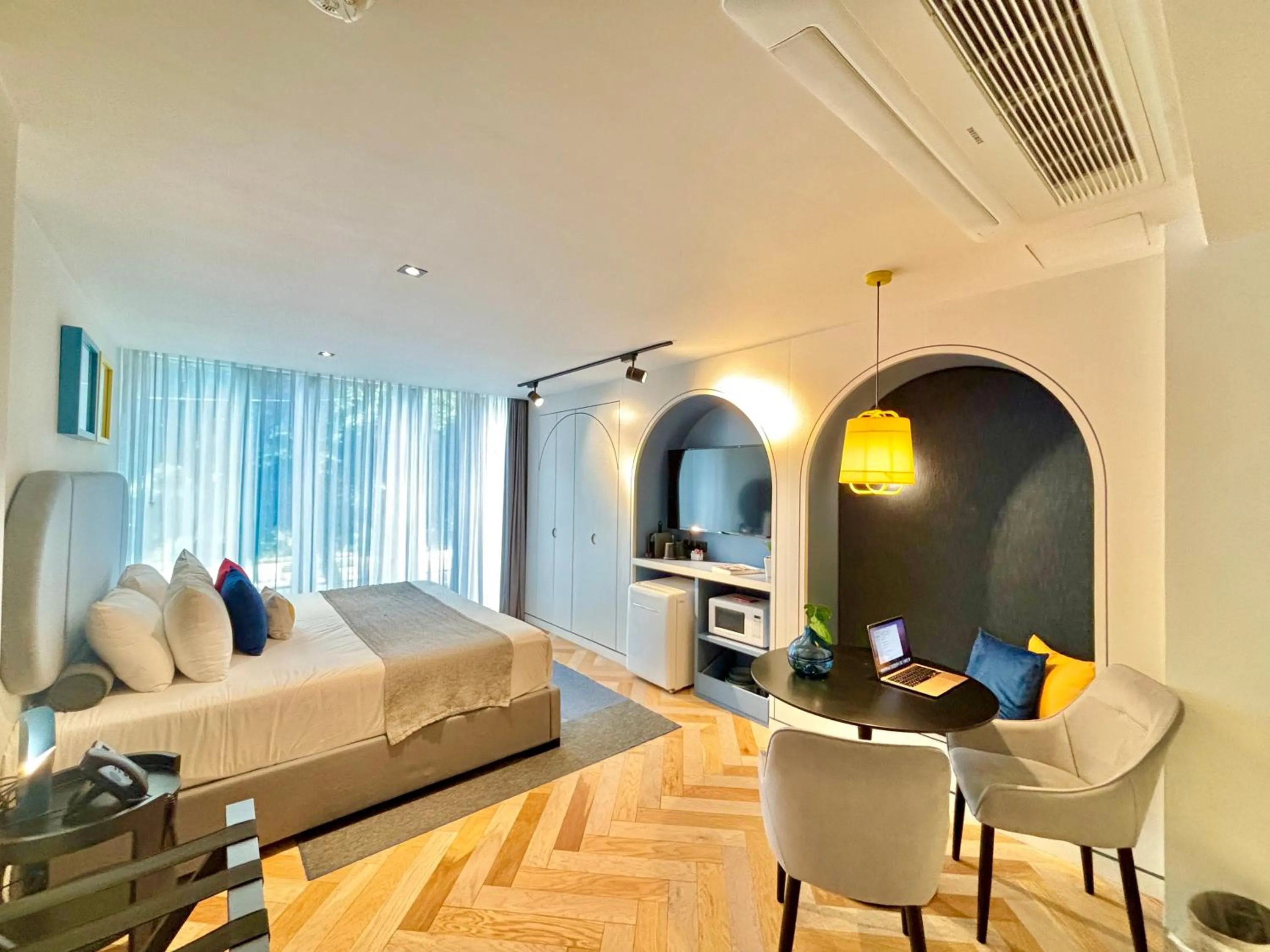 Photo of the whole room, Bed in Park Life Masaryk