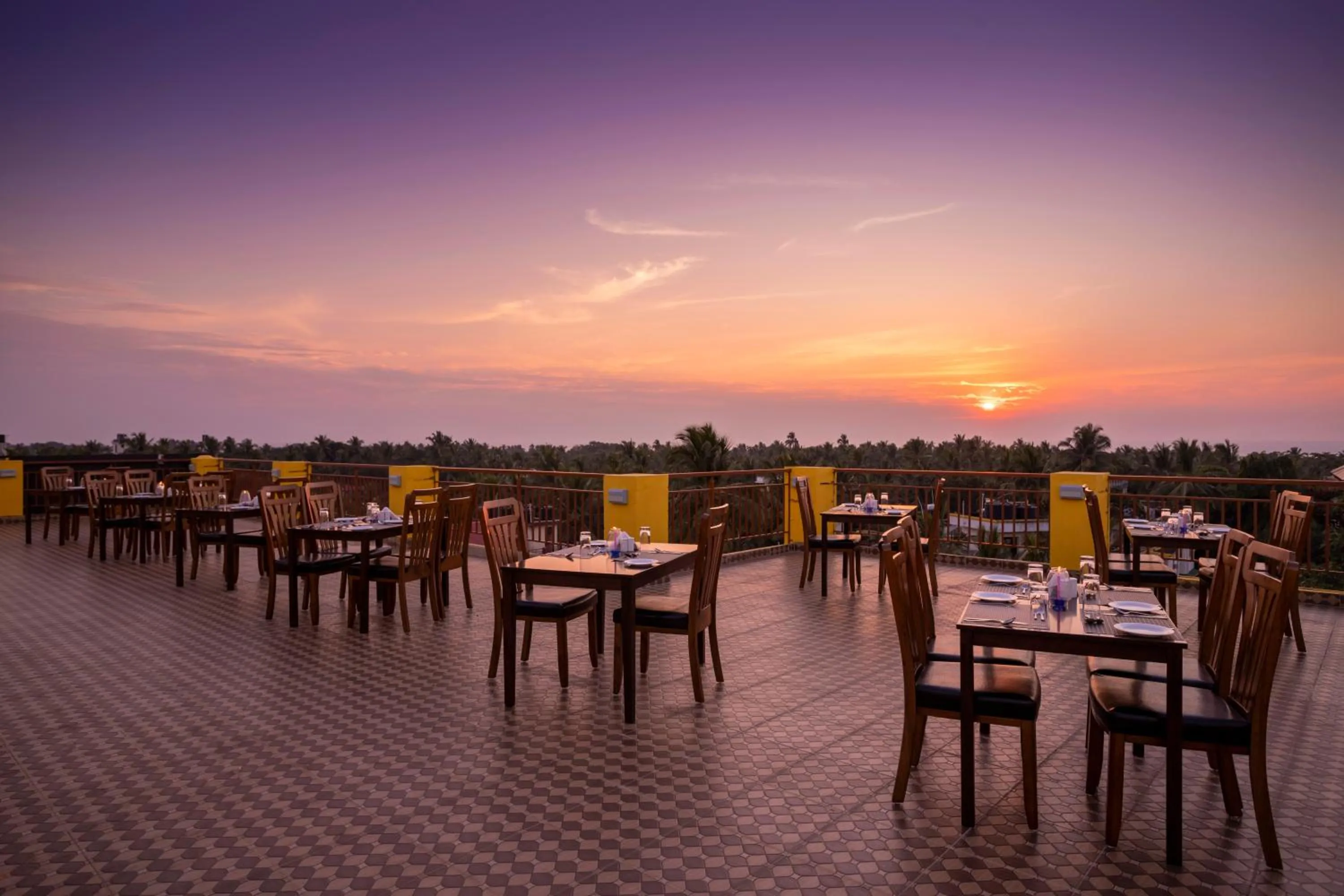 Restaurant/places to eat in Sairaj Beach Resort - Calangute Goa