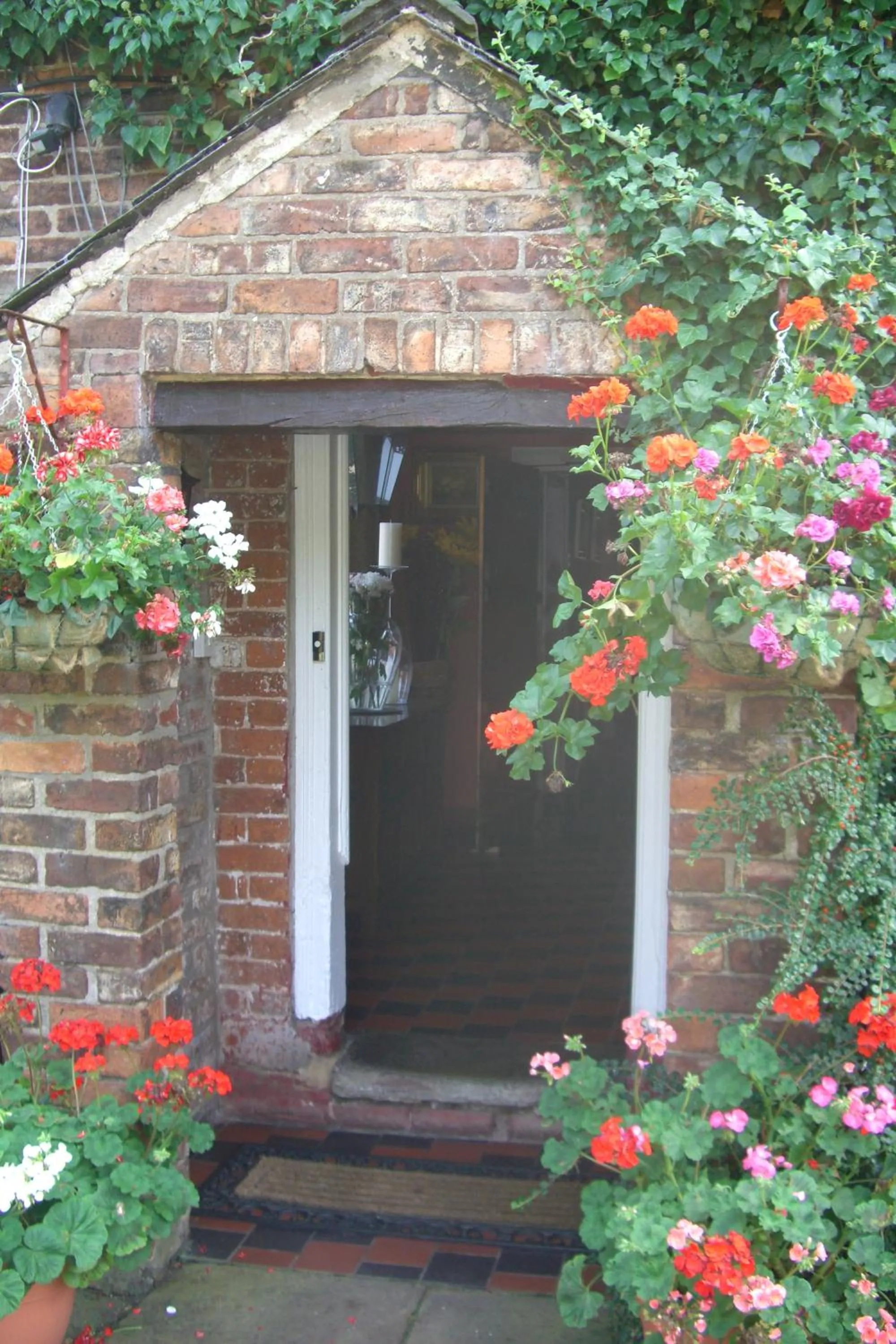 Facade/entrance in Ash Farm Country House