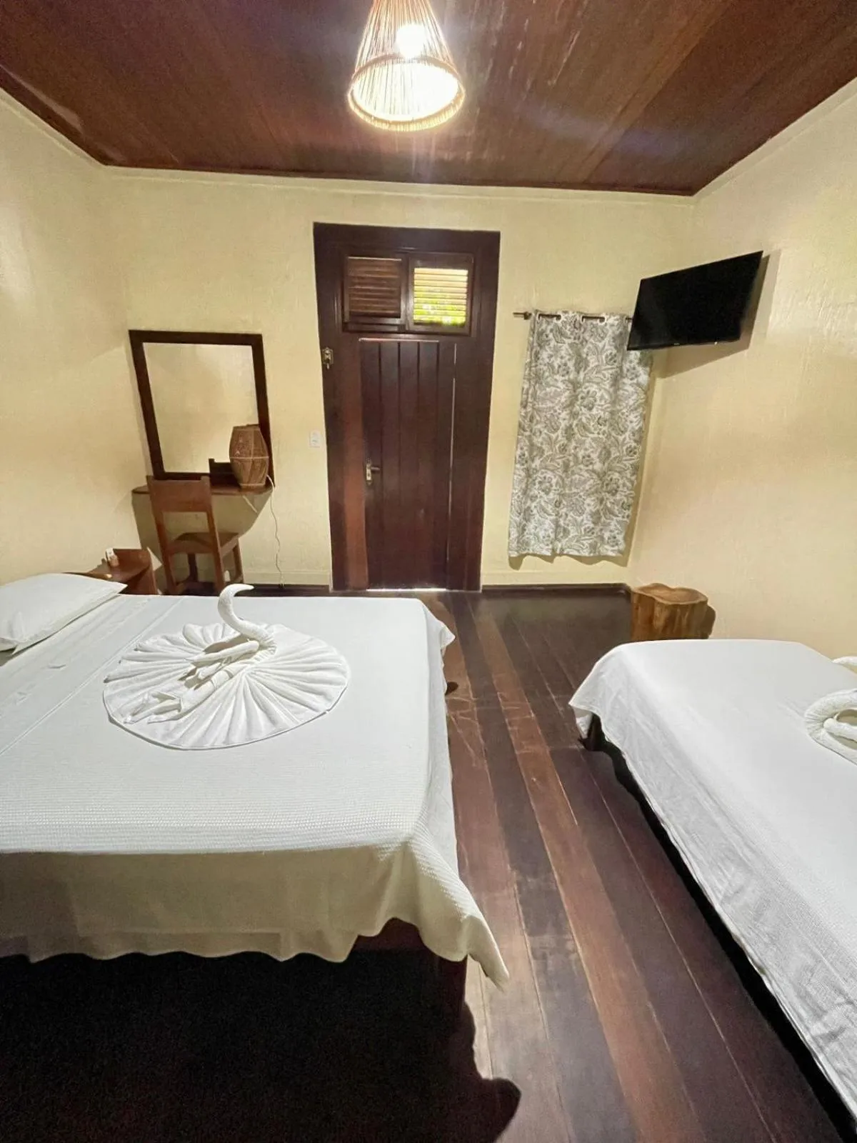 Bed in Hotel Salinopolis e kitepoint