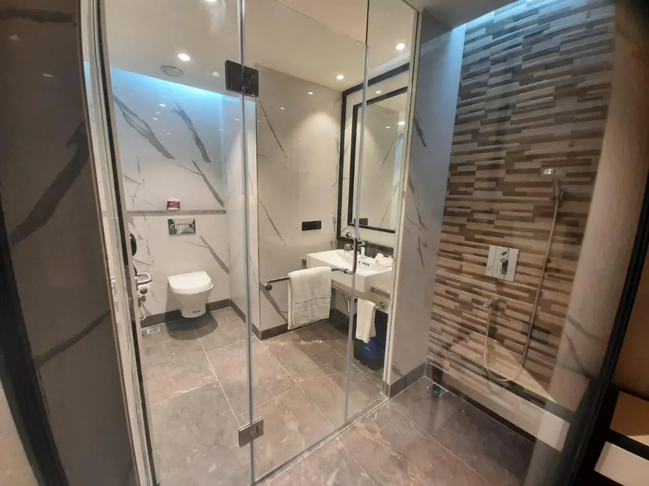 Bathroom in Hotel Polo Towers Agartala