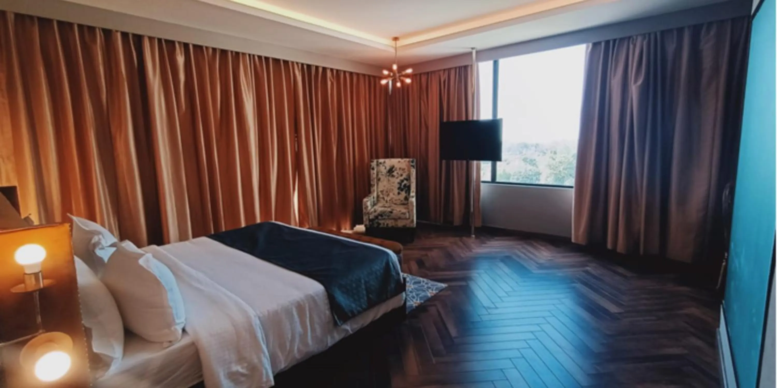 Bed in Hotel Polo Towers Agartala