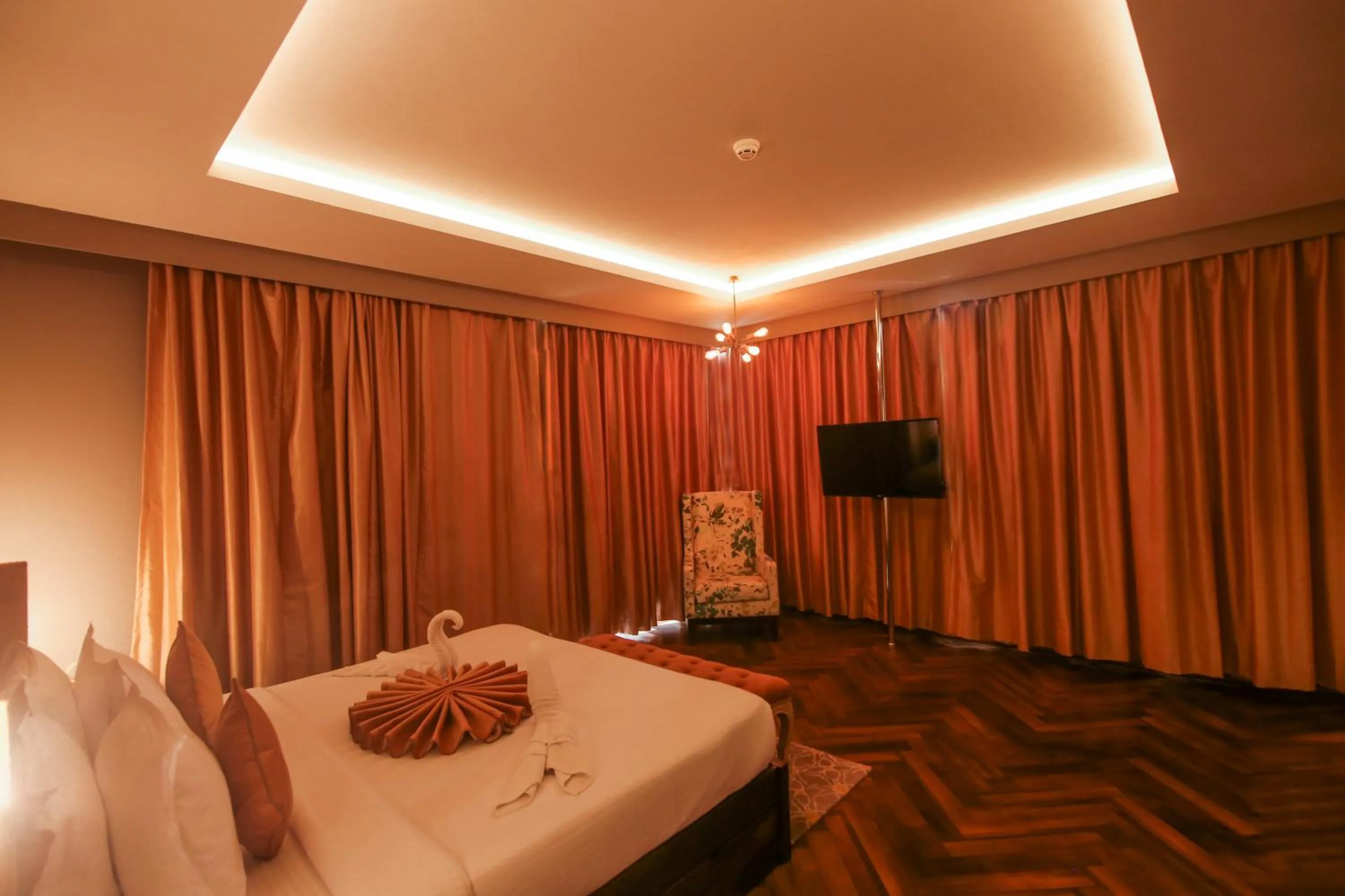 Bedroom, Bed in Hotel Polo Towers Agartala