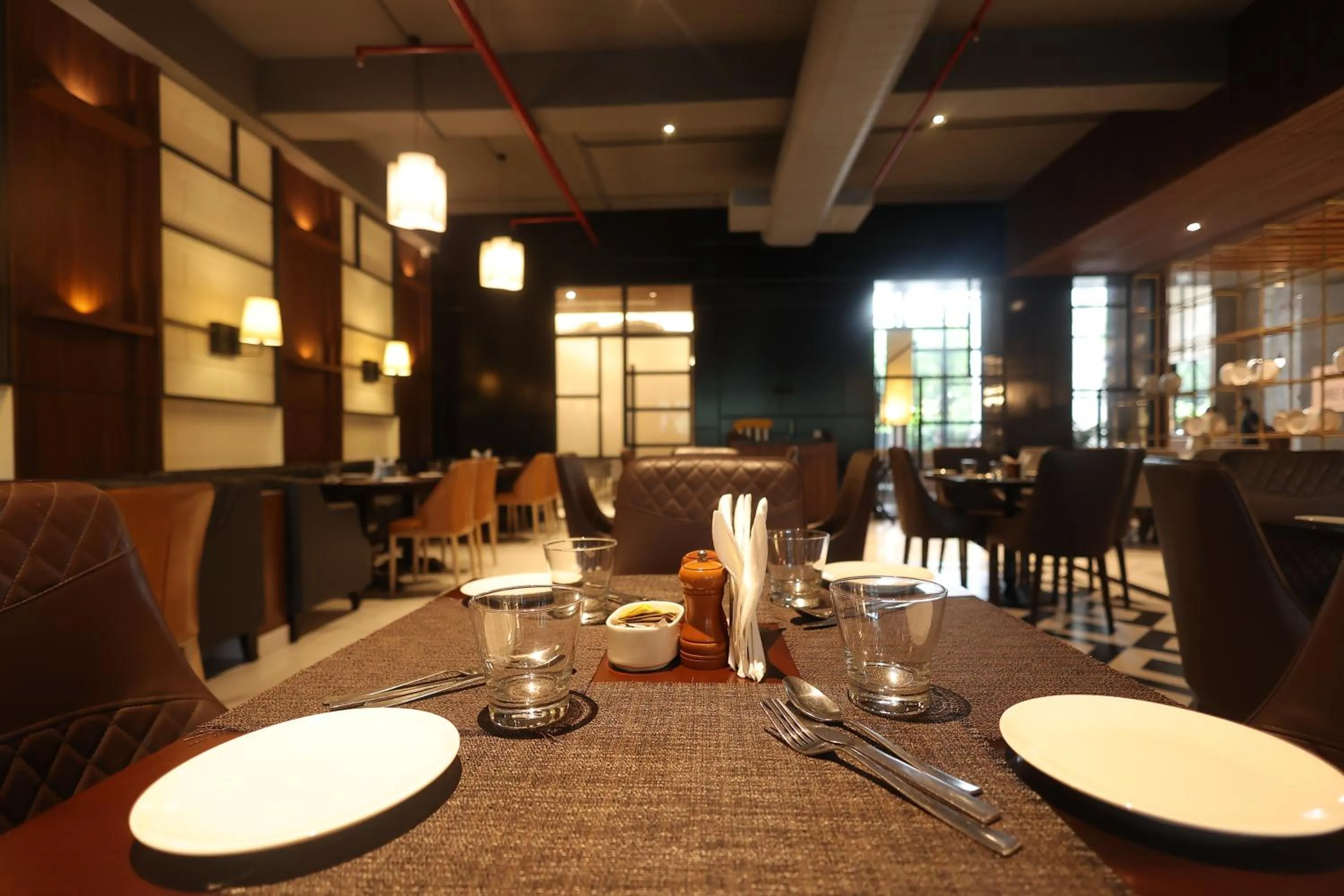 Restaurant/places to eat in Hotel Polo Towers Agartala