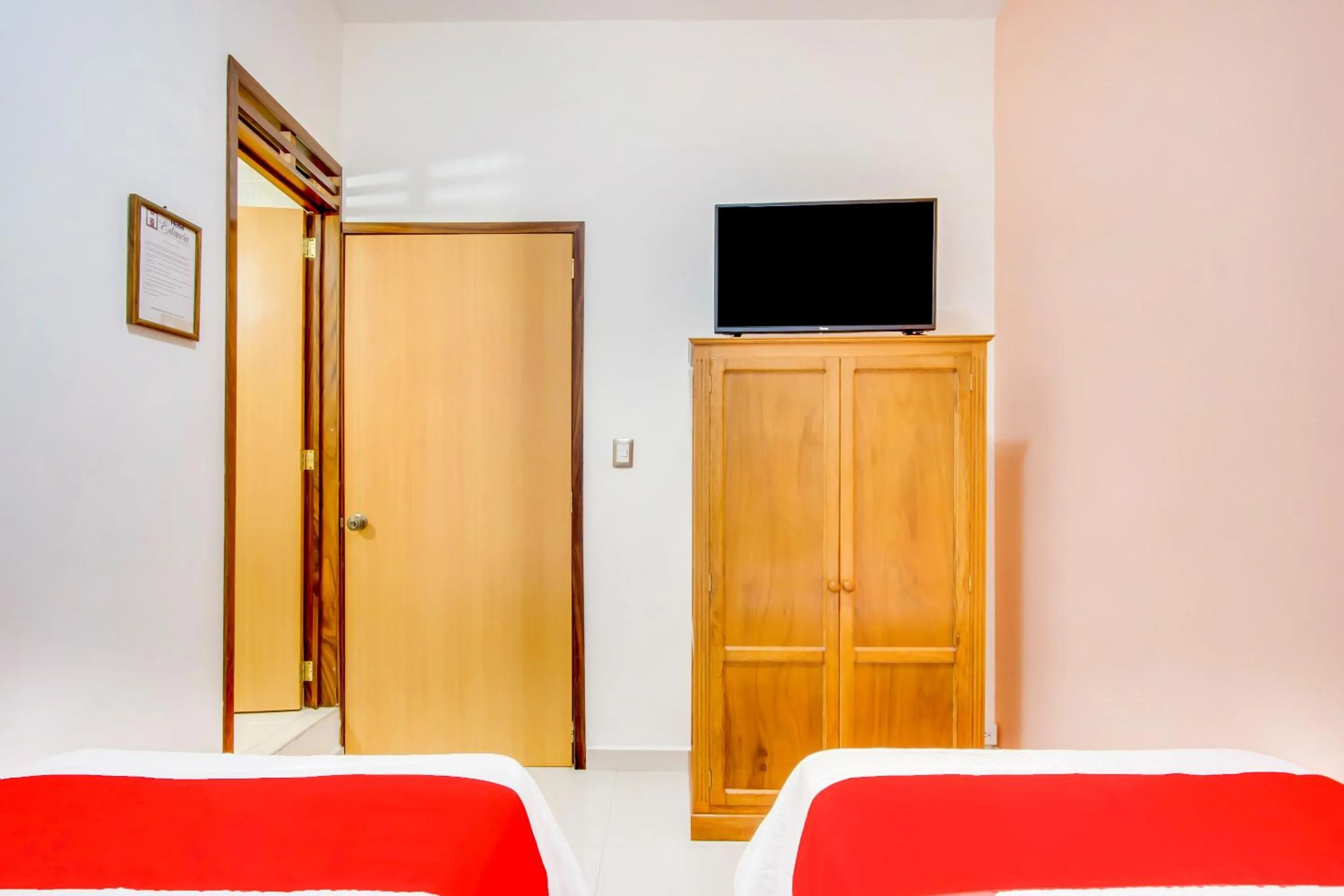 Bedroom, Bed in Hotel La Estancia