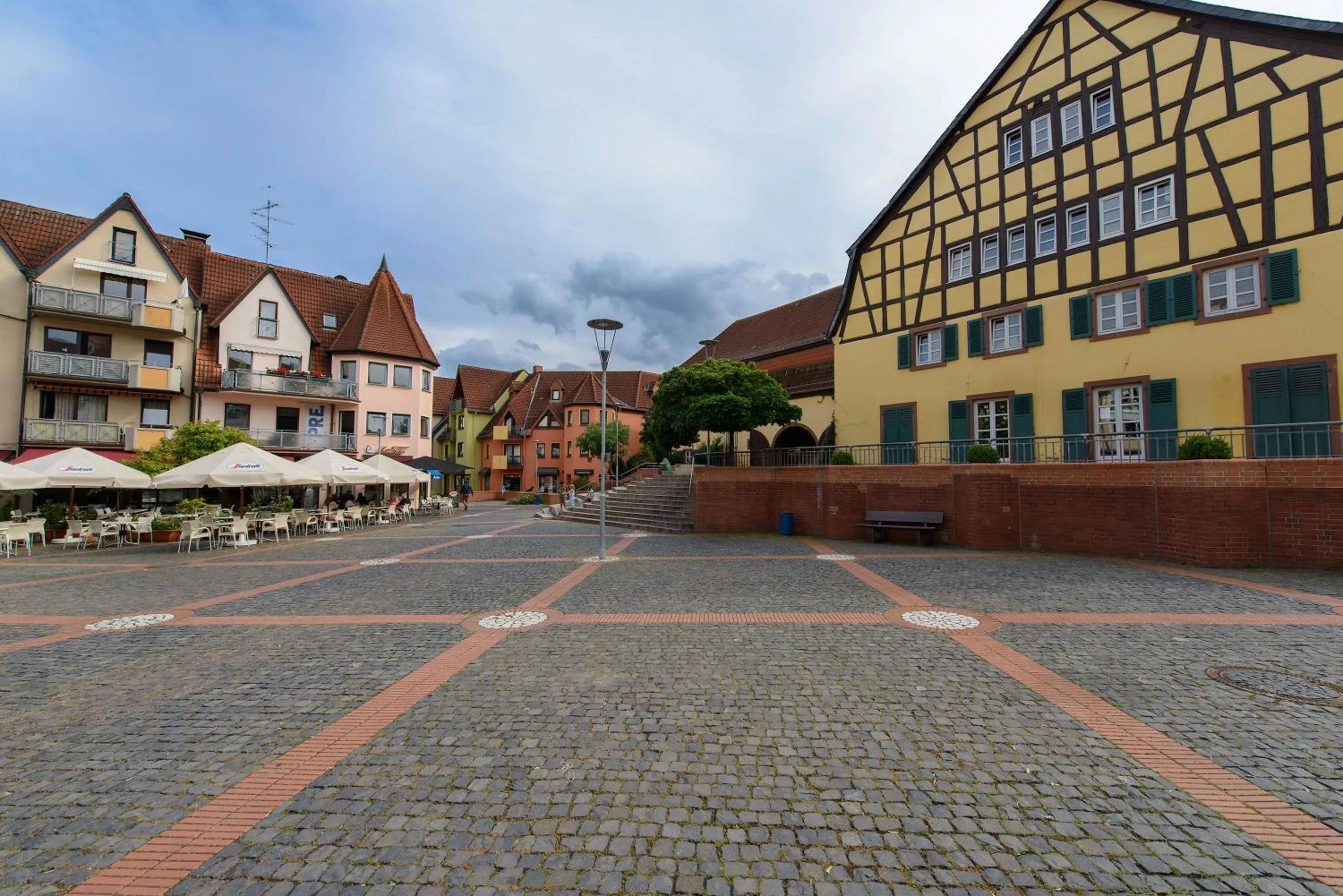 Facade/entrance in Parkhotel Frankfurt Airport