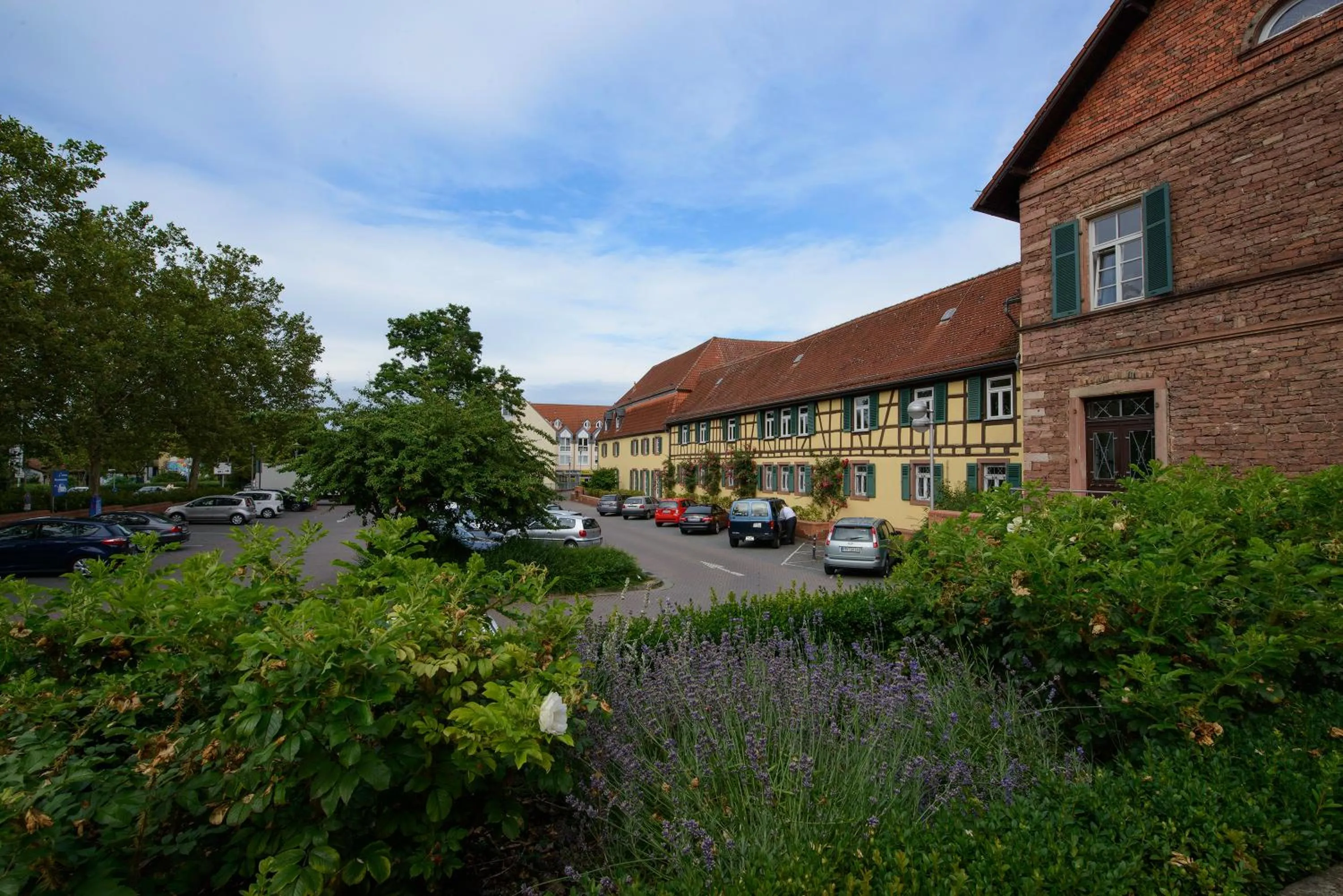 Facade/entrance in Parkhotel Frankfurt Airport