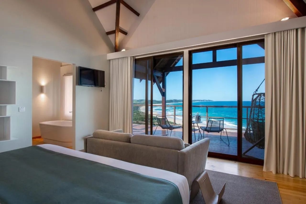 Bed in Montebelo Milibangalala Bay Resort