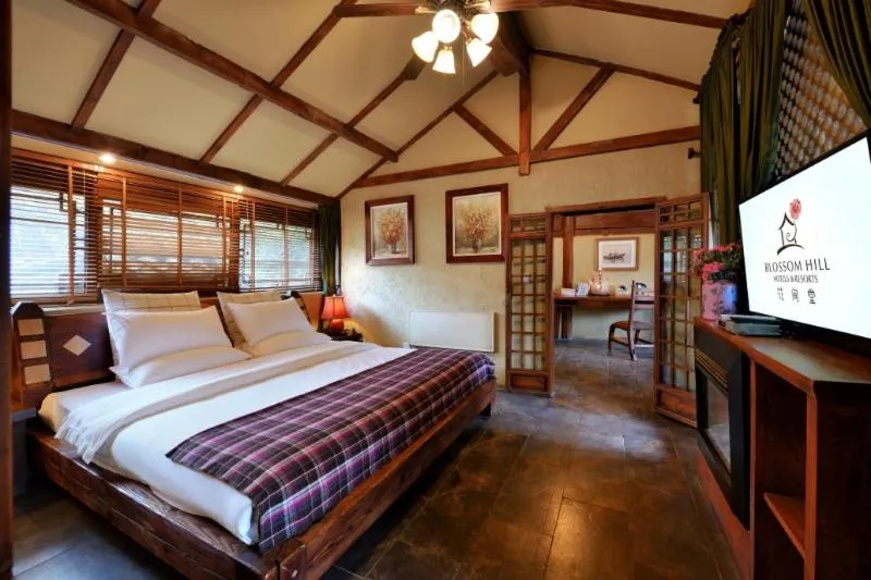 Blossom Hill Inn Lijiang Neverland
