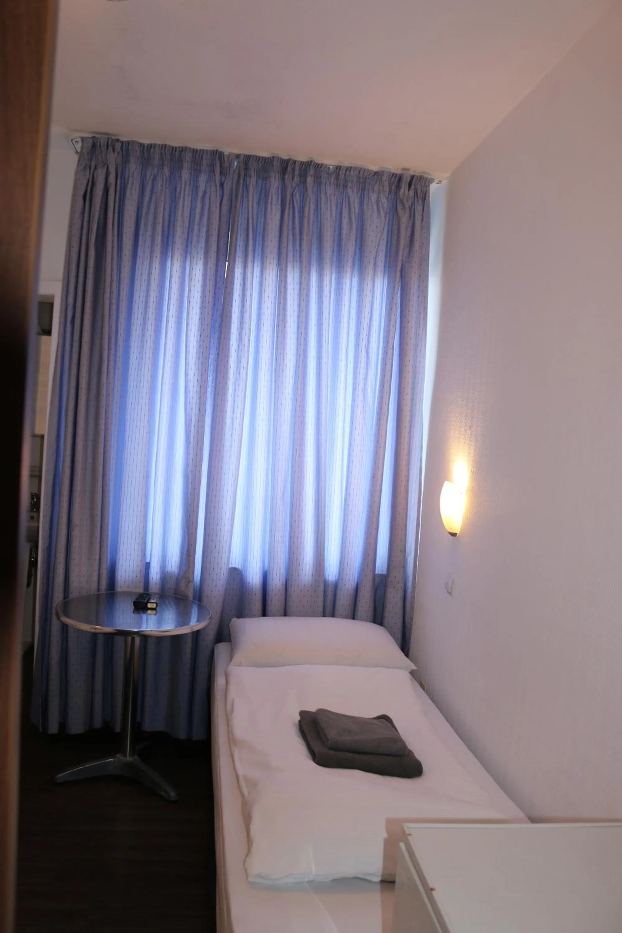 Bed in Hotel Berliner Hof