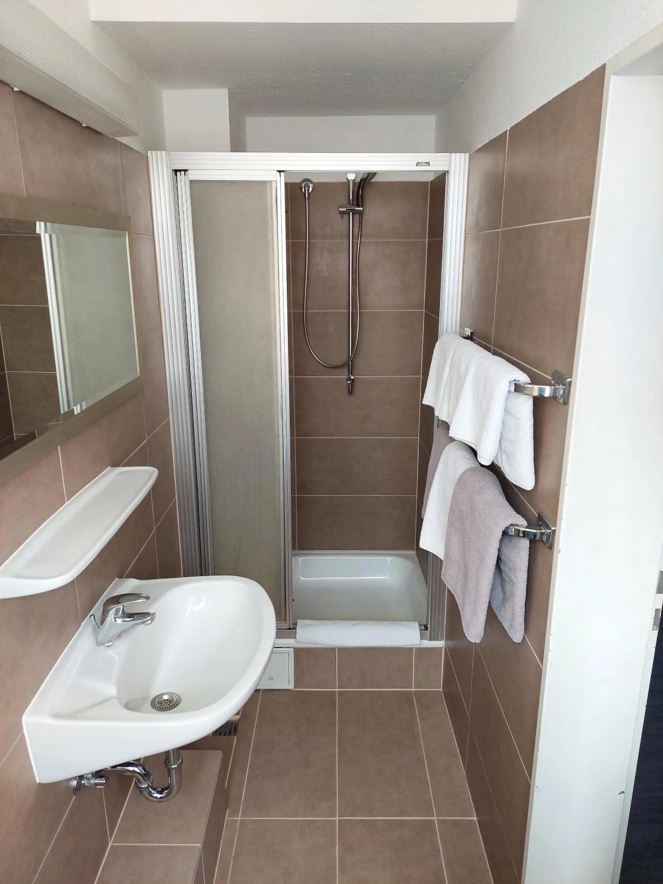 Bathroom in Hotel Berliner Hof