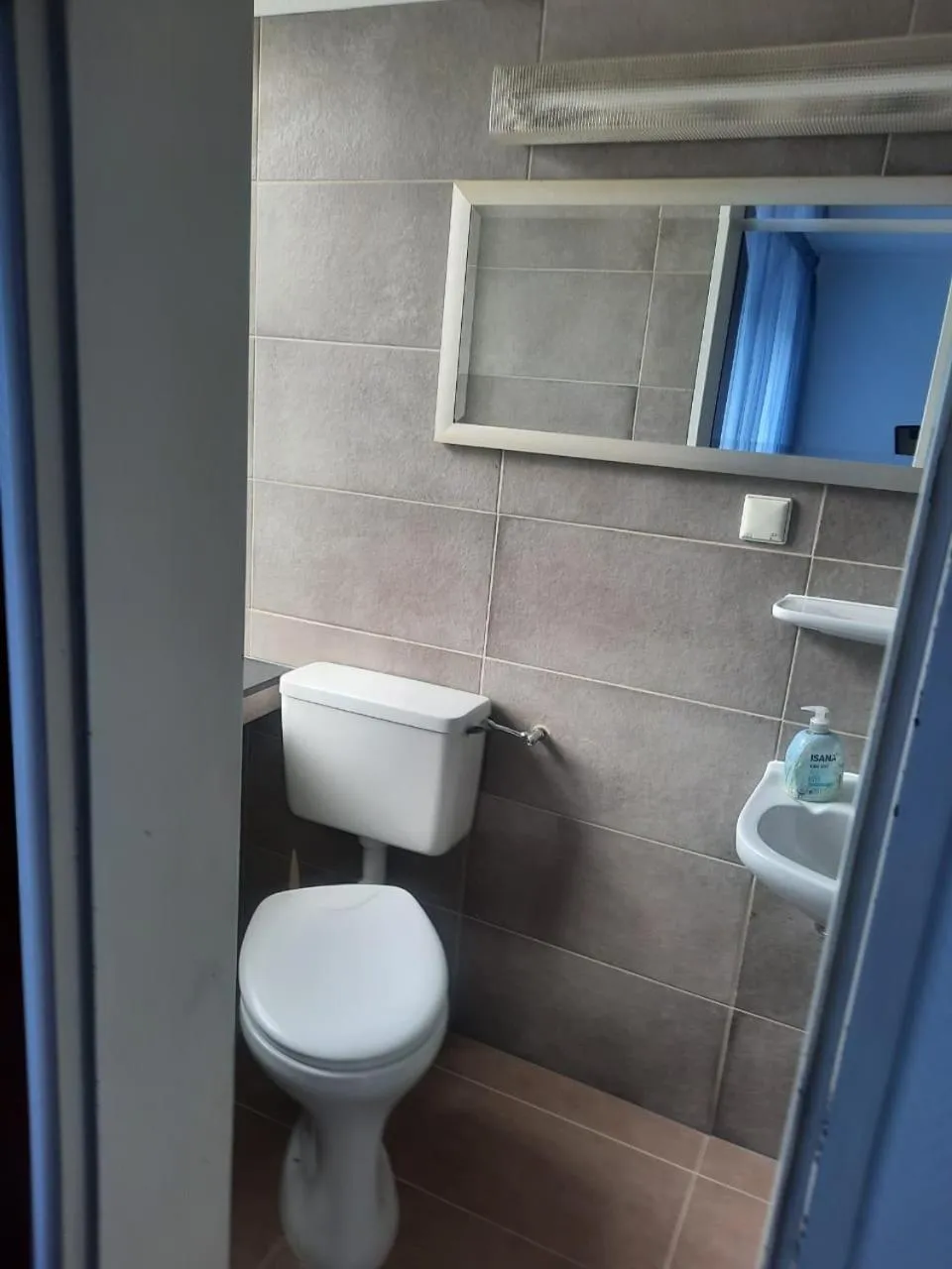 Toilet in Hotel Berliner Hof