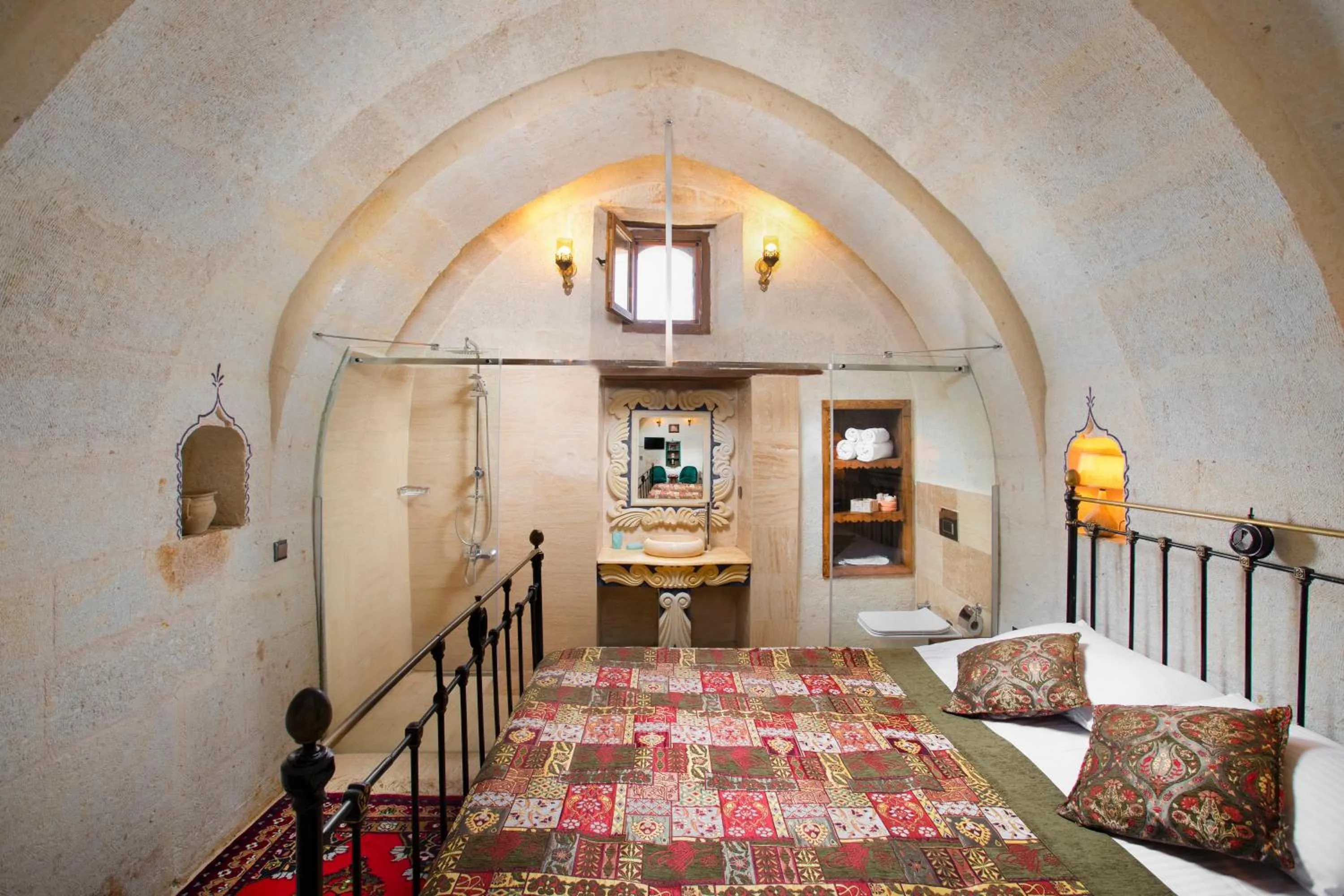 Bed in Carna Cave Hotel Cappadocia Only Adult