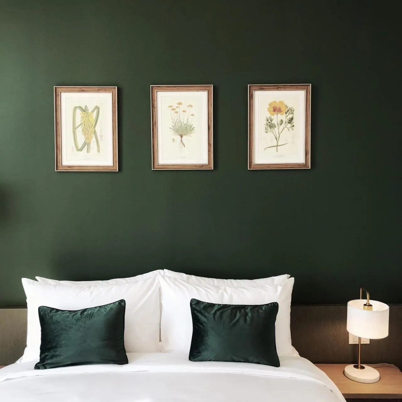 Bed in The Raintree Hotel Chiang Mai