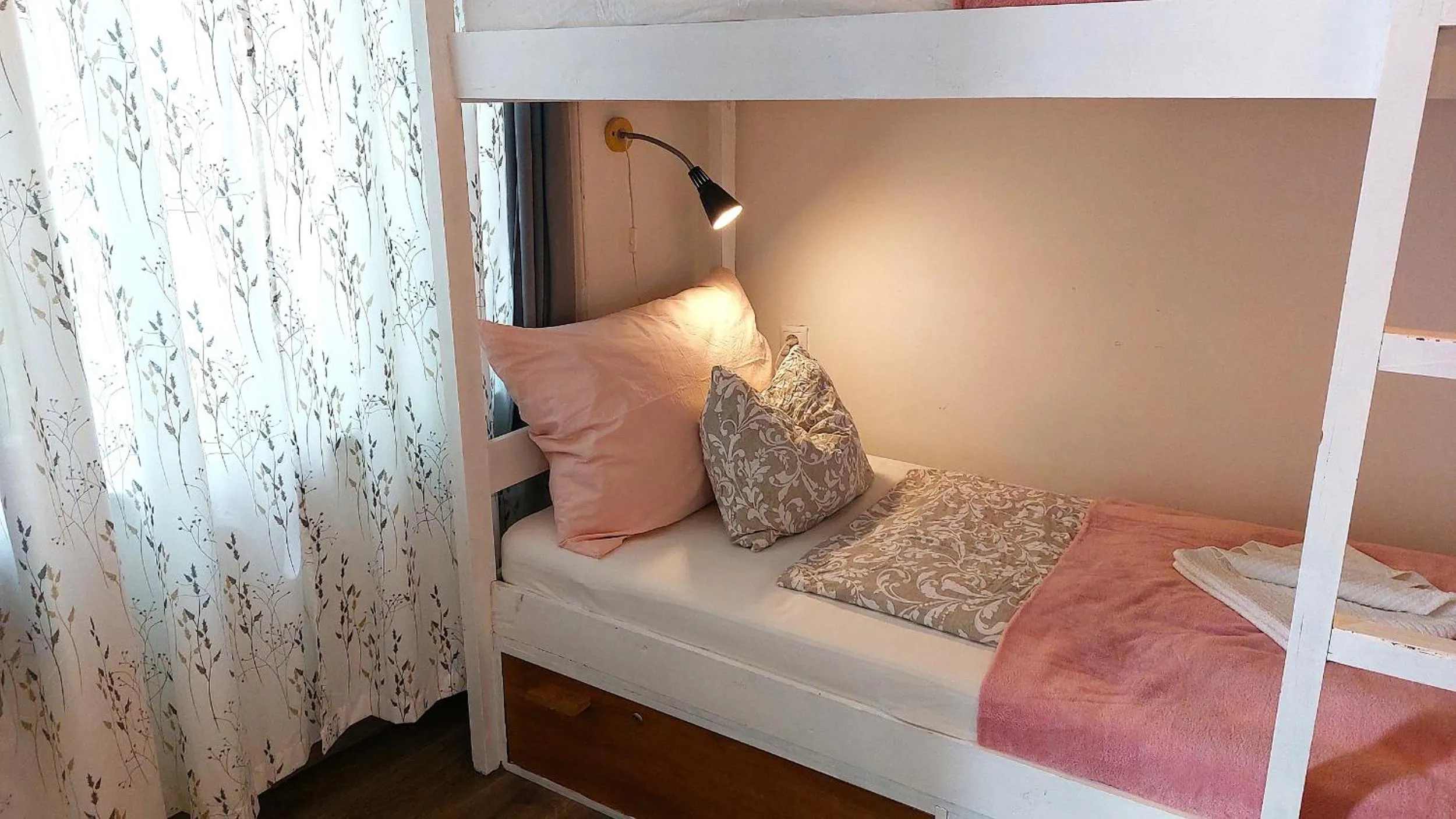 Bed in GoodMo Budapest Smart Rooms