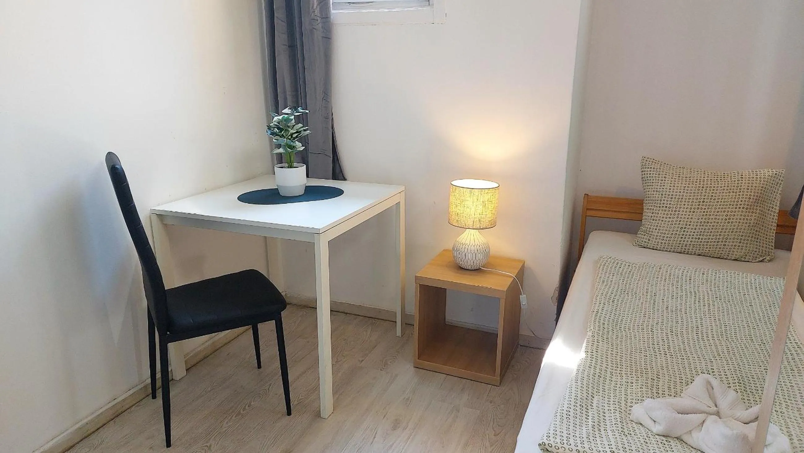 Bed in GoodMo Budapest Smart Rooms