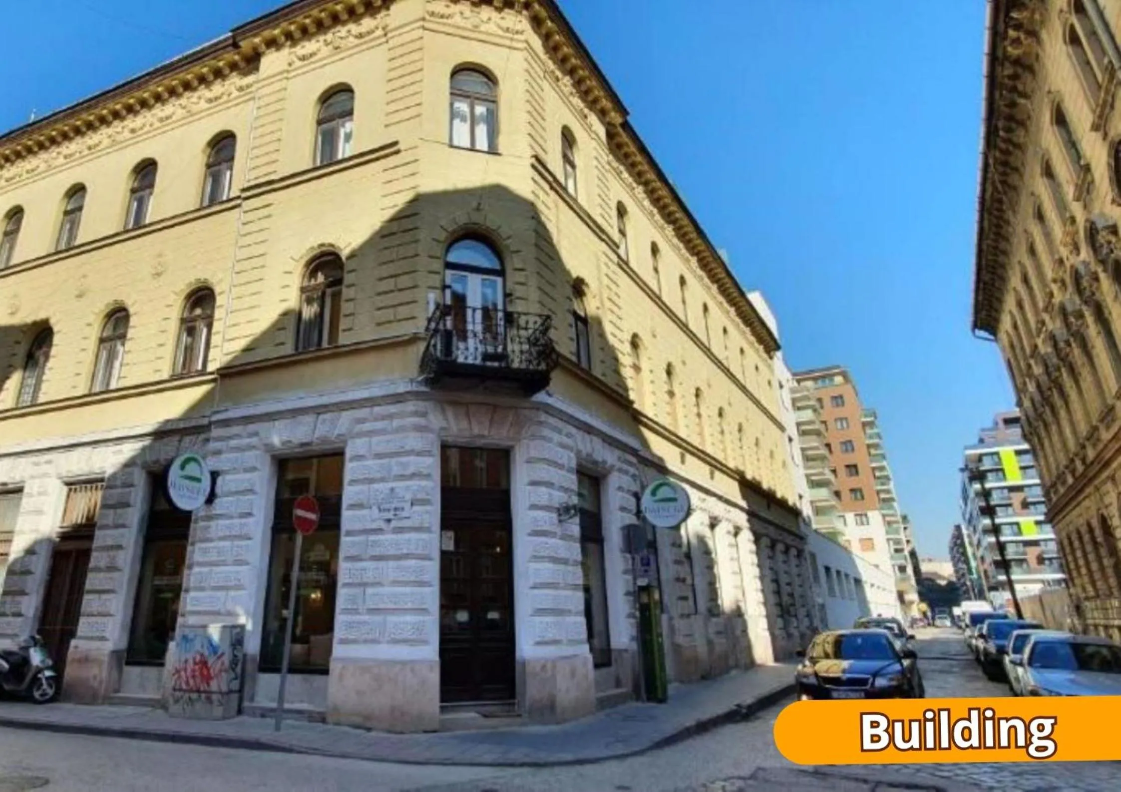 GoodMo Budapest Smart Rooms