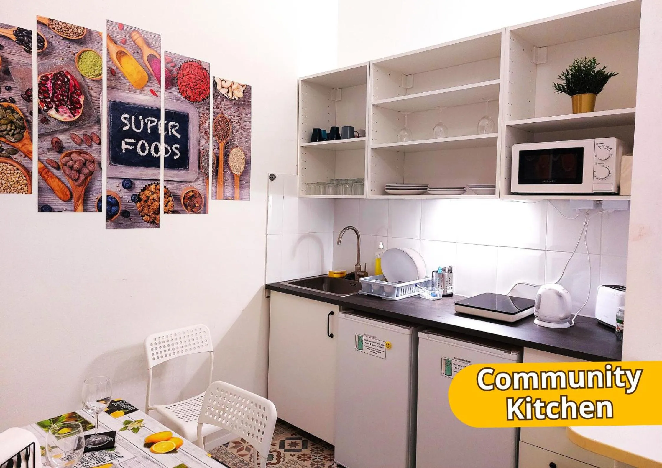 GoodMo Budapest Smart Rooms