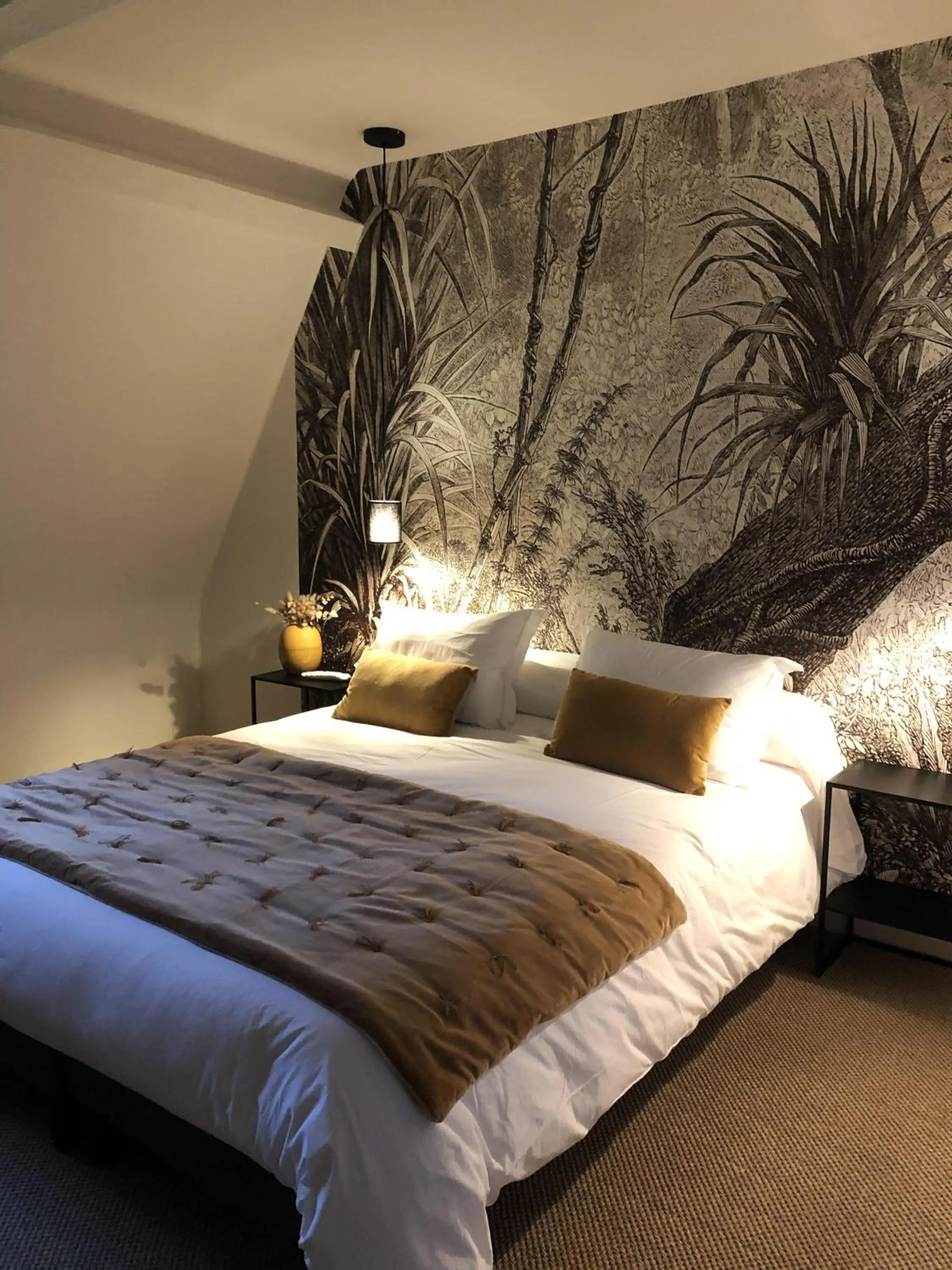 Bedroom, Bed in Le Clos de la Madeleine