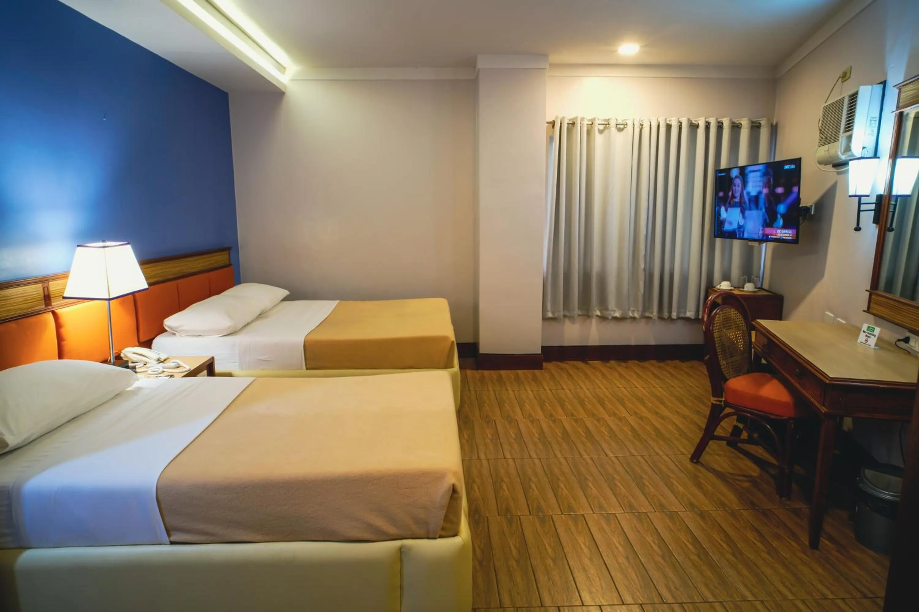 Bed in Hotel Valencia