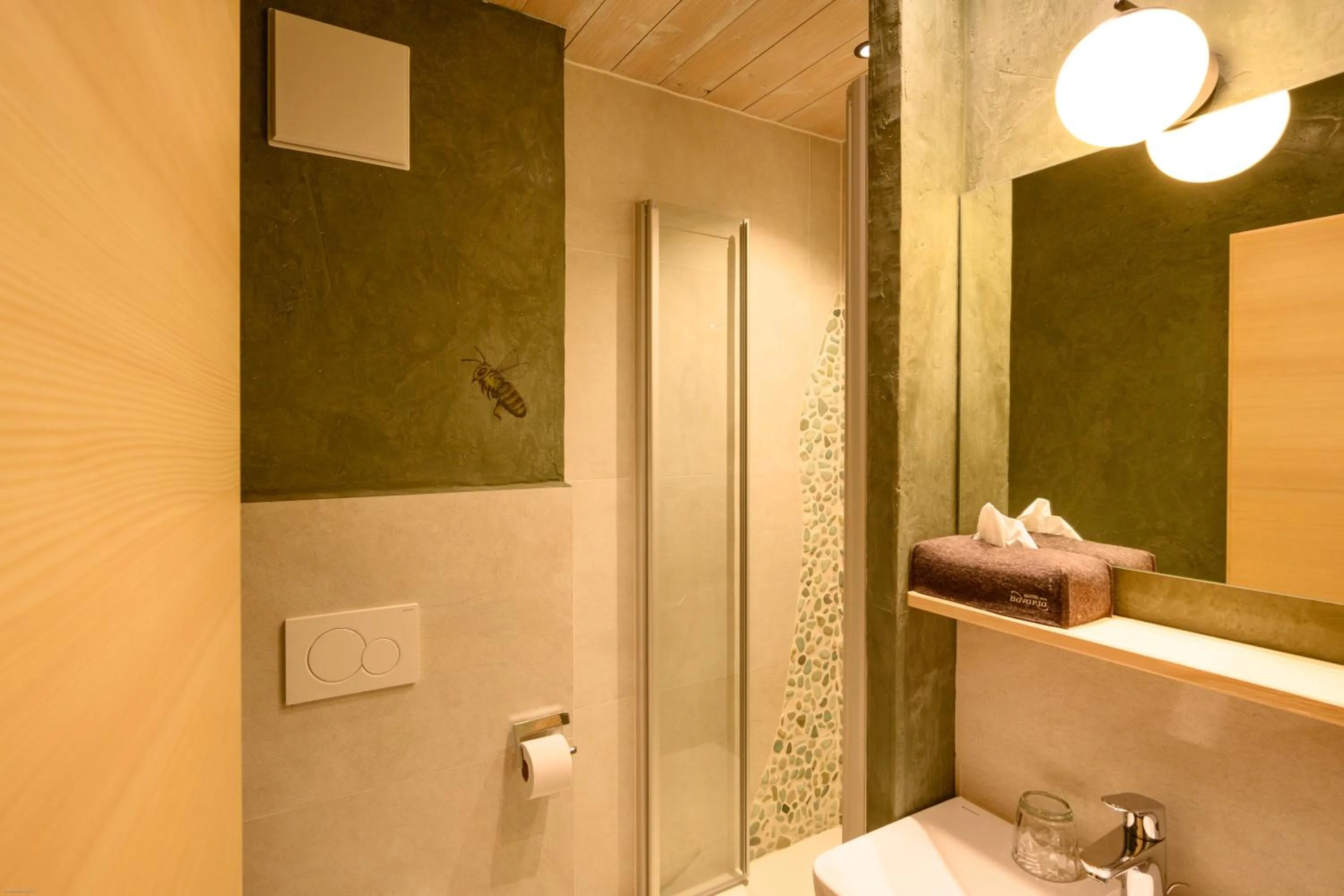 Bathroom in Bavaria Biohotel