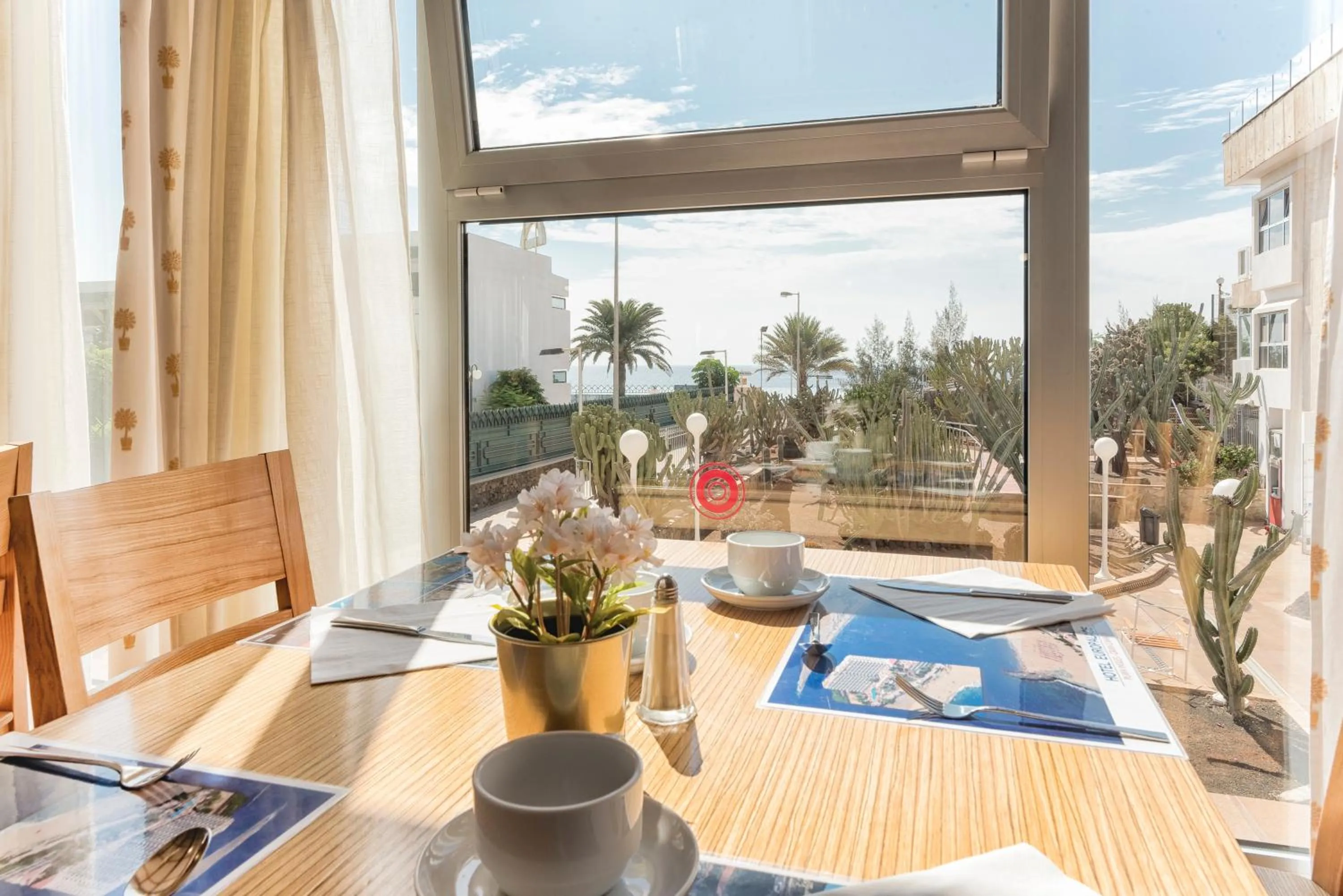 Sunrise in Hotel Europalace