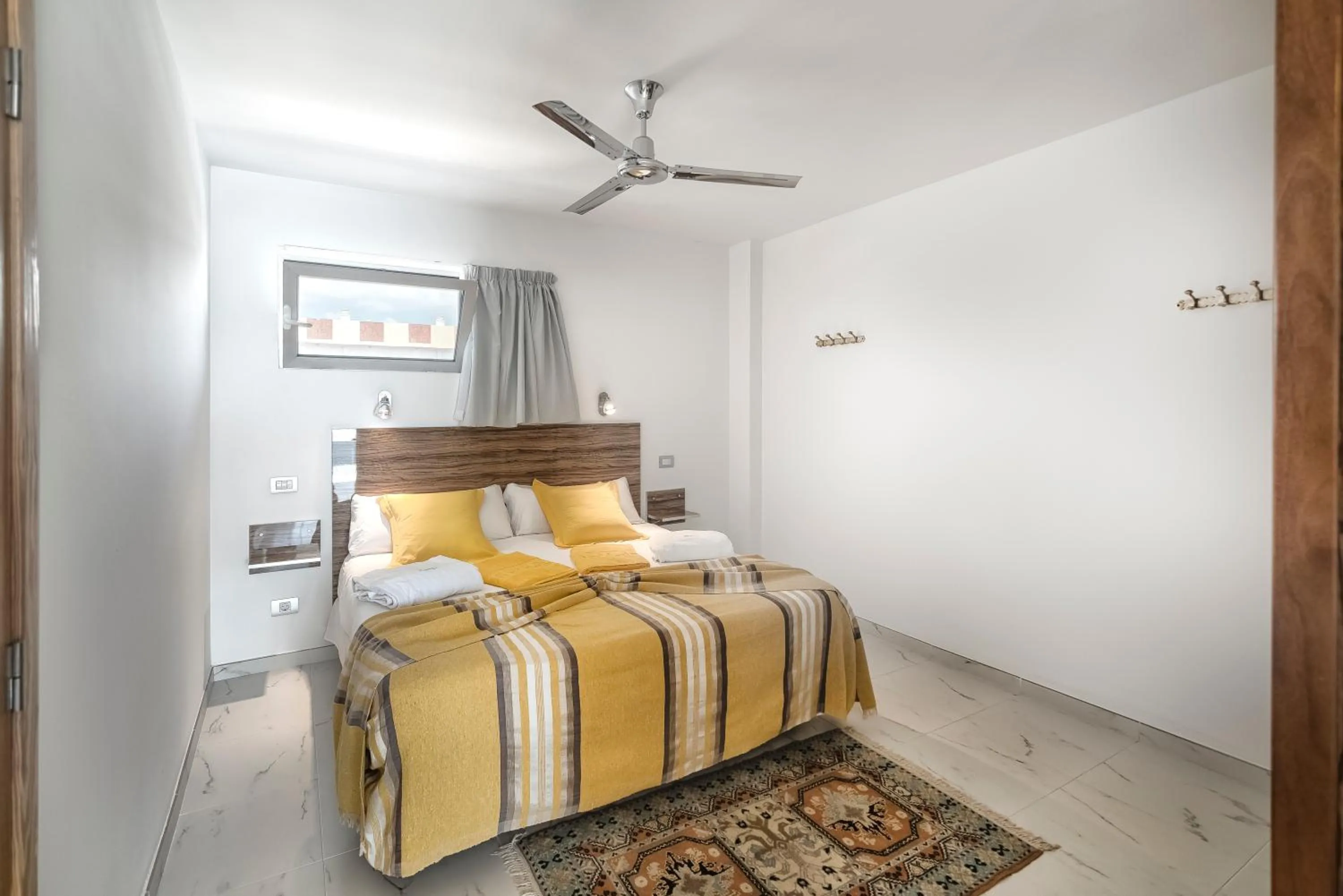 Bed in Hotel Europalace