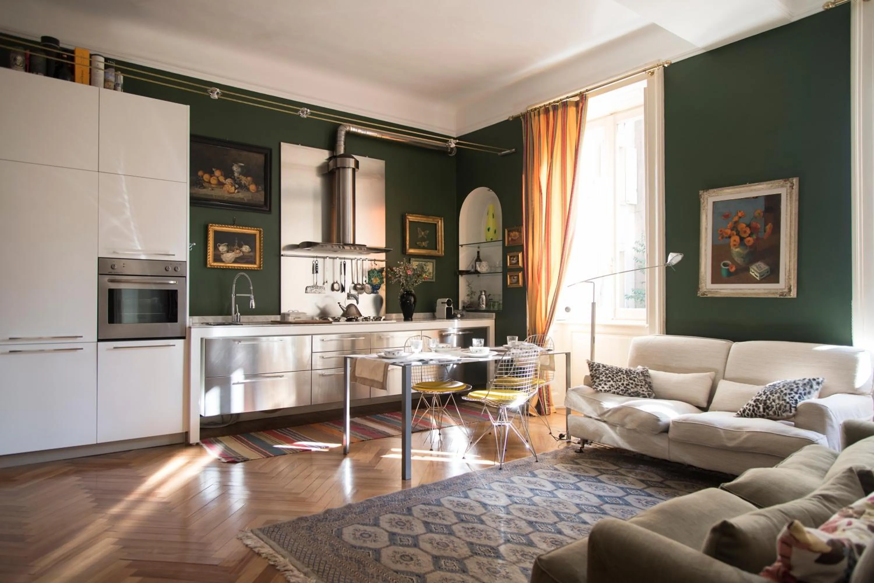 Sophisticated apt near Duomo
