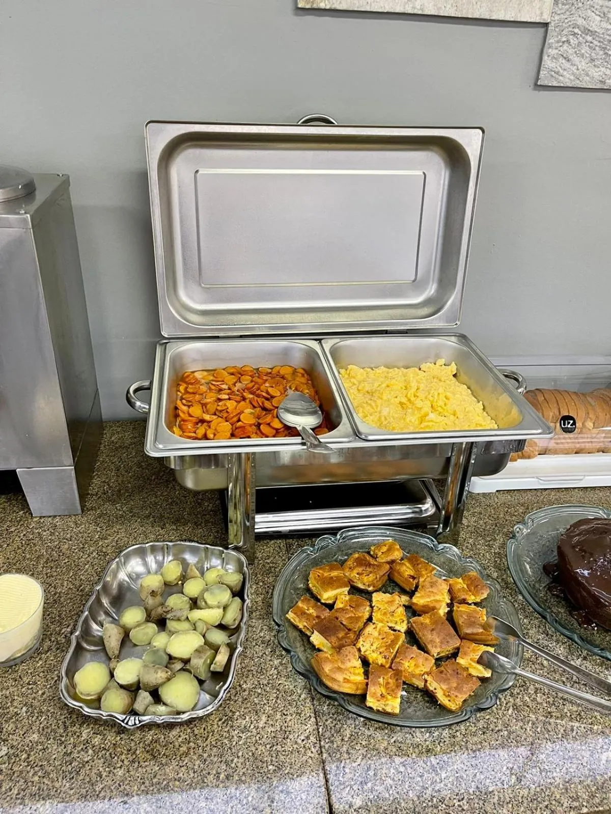 Breakfast in Hotel Economy 888 - Próximo a Praça da Estação e Rodoviária