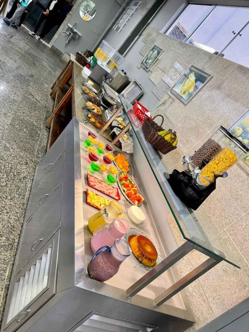 Breakfast in Hotel Economy 888 - Próximo a Praça da Estação e Rodoviária