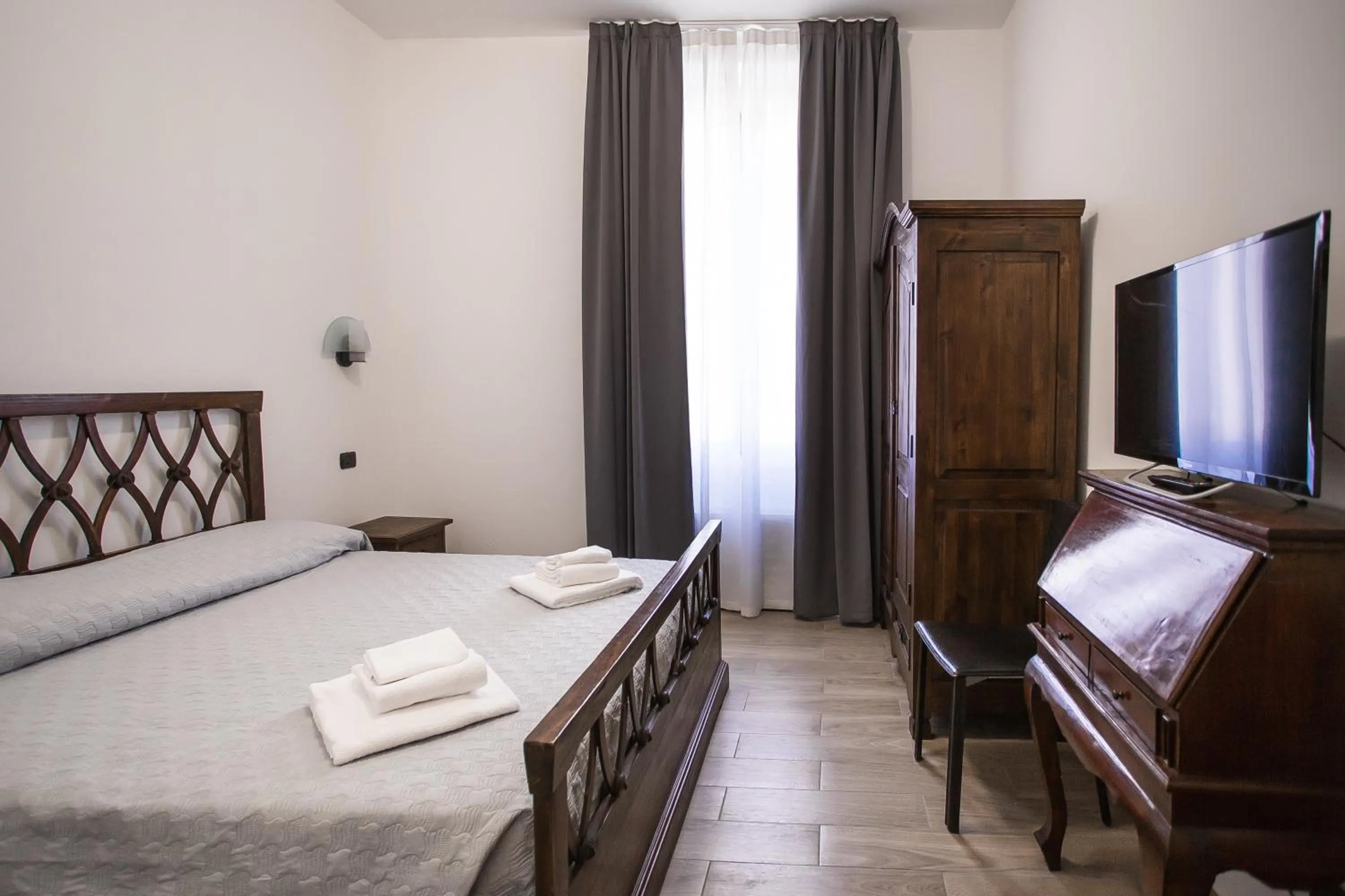 Bed in Hotel Amico