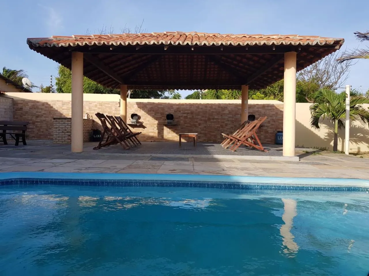 Swimming pool in Pousada Sonho de Mar