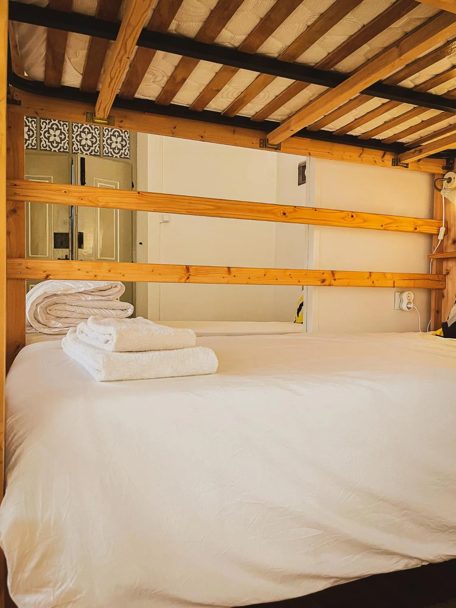 Very Typical - Alojamento Local