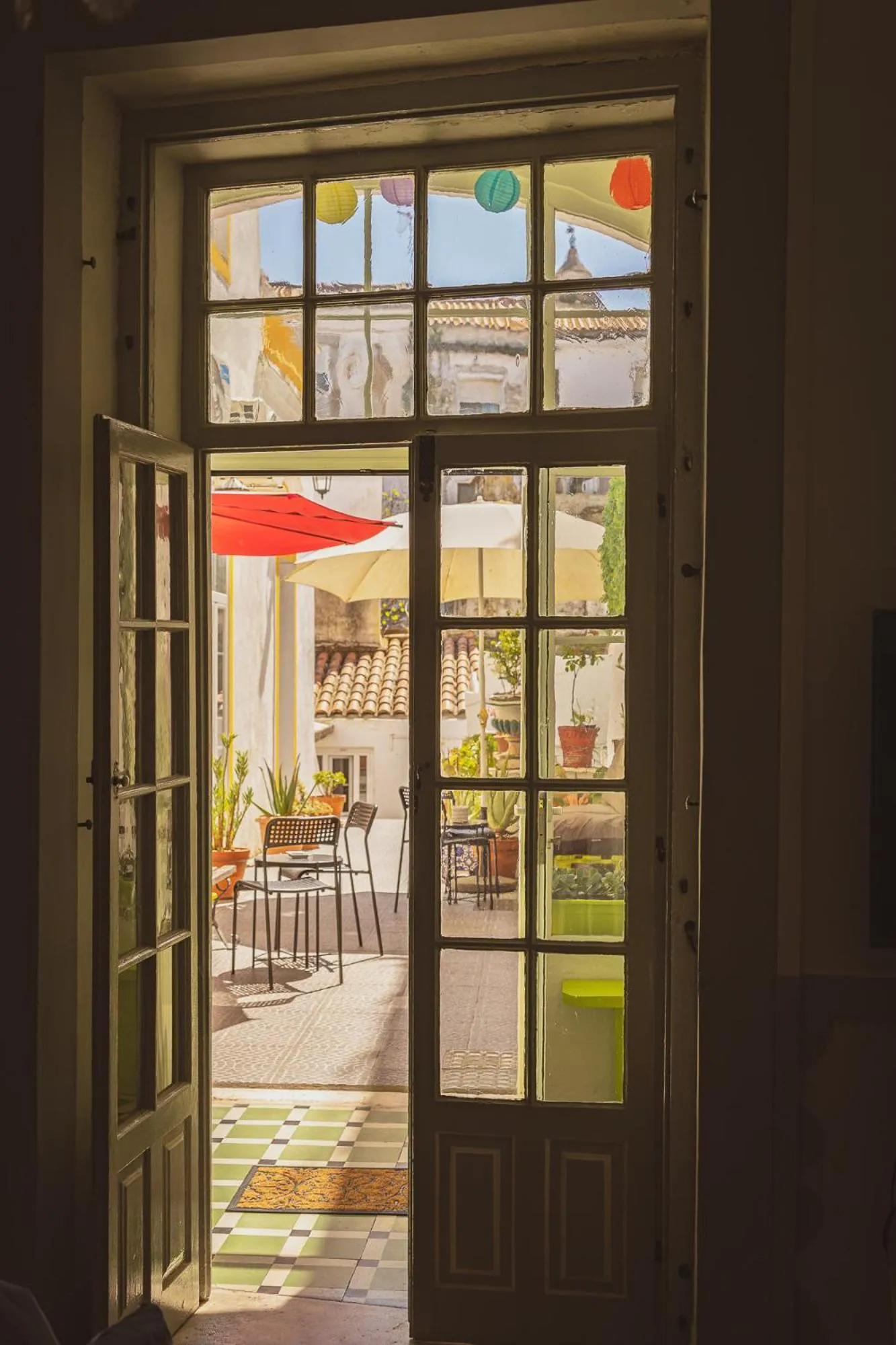 Patio in Very Typical - Alojamento Local