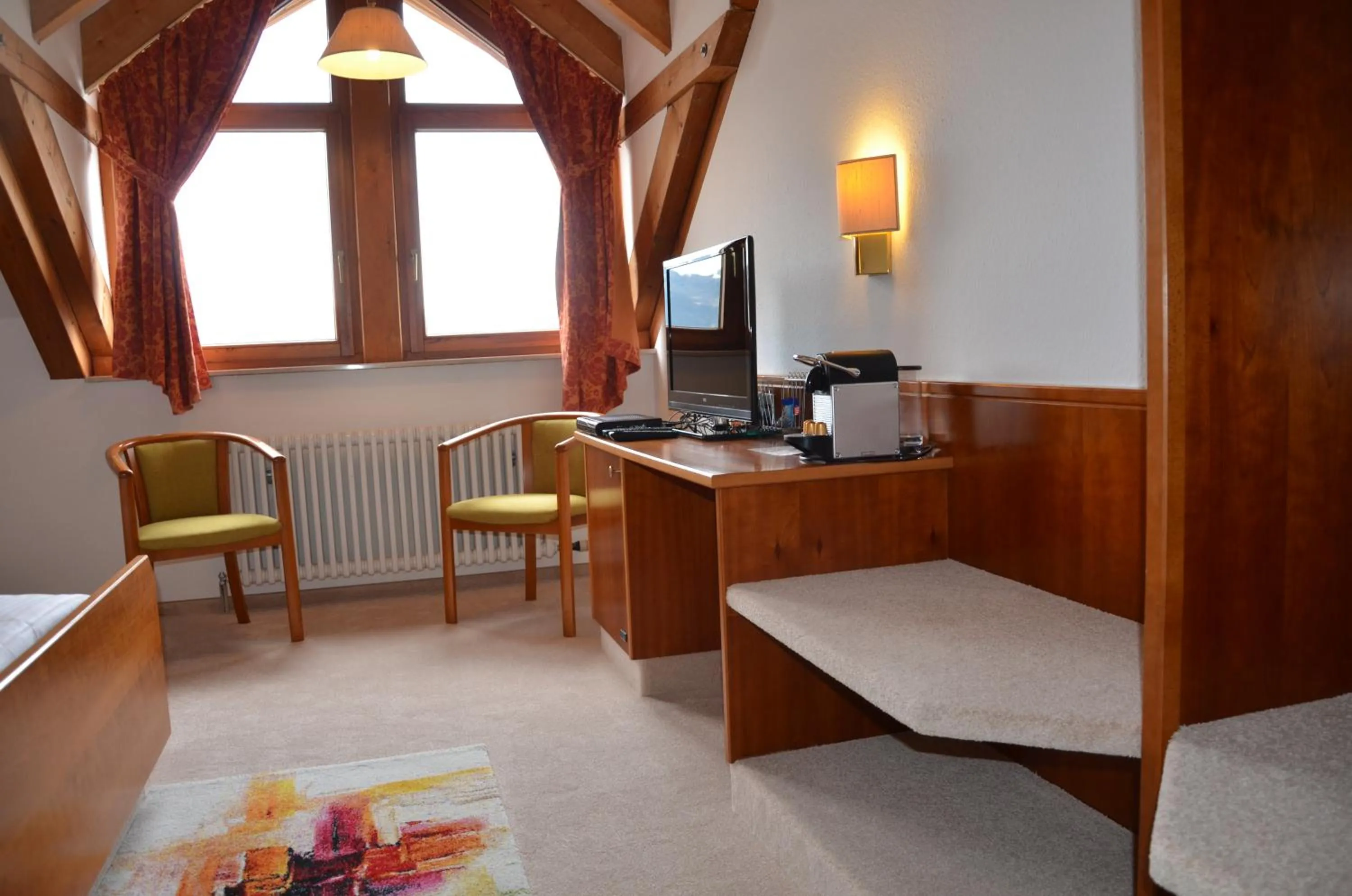 Photo of the whole room, Bed in Hotel Garni Reulein