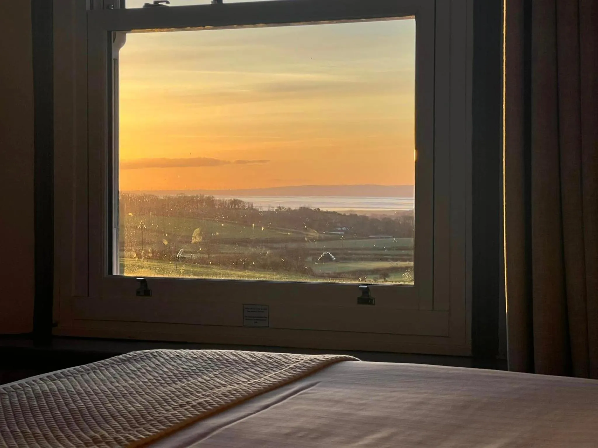 View (from property/room), Bed in Uplands Inn Cartmel