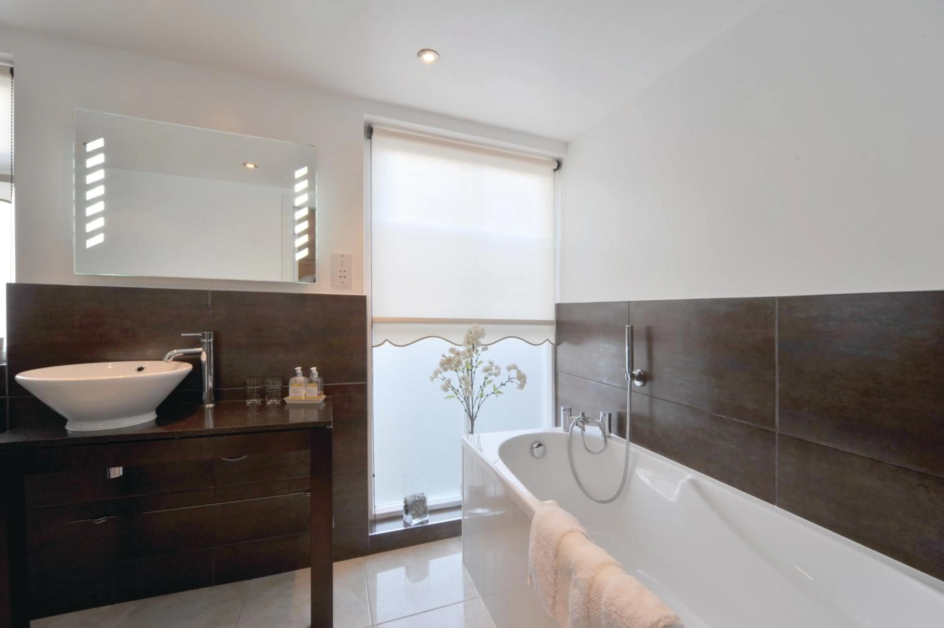 Bathroom in Priory hotel