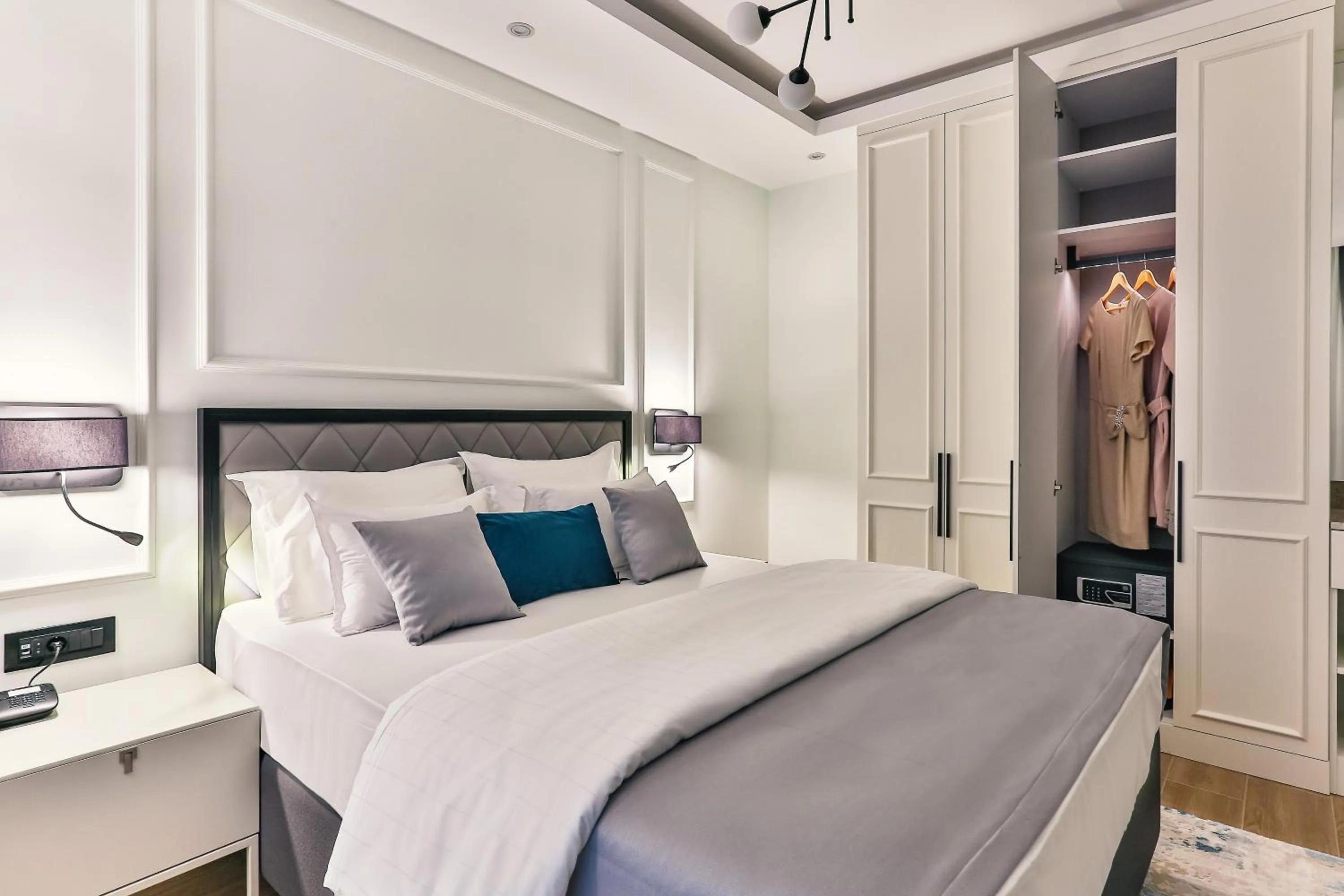 Bed in Boutique Hotel Momentum by Aycon