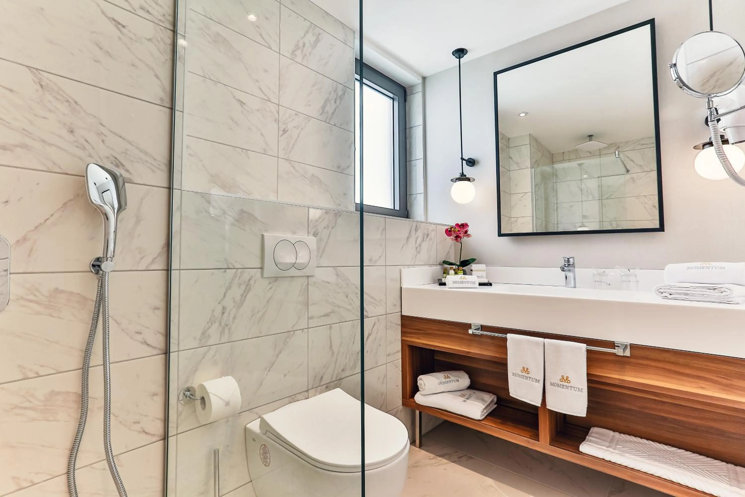 Bathroom in Boutique Hotel Momentum by Aycon